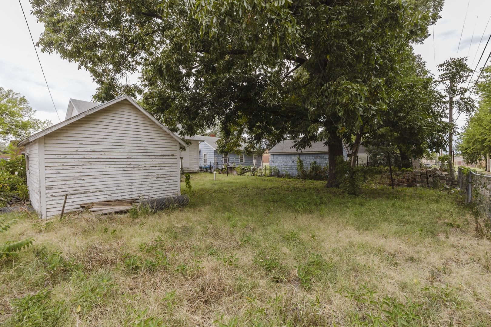 344 N Cleveland Property Photo 30