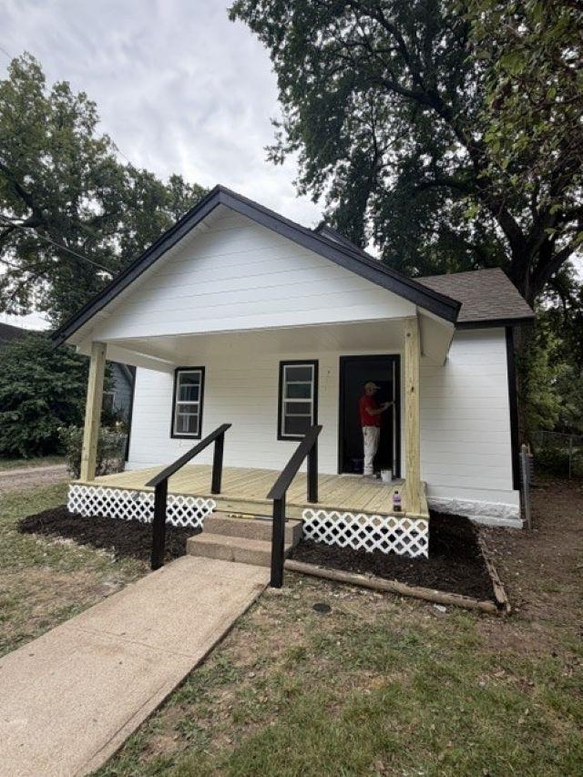 617 W Olive Street Property Photo 1