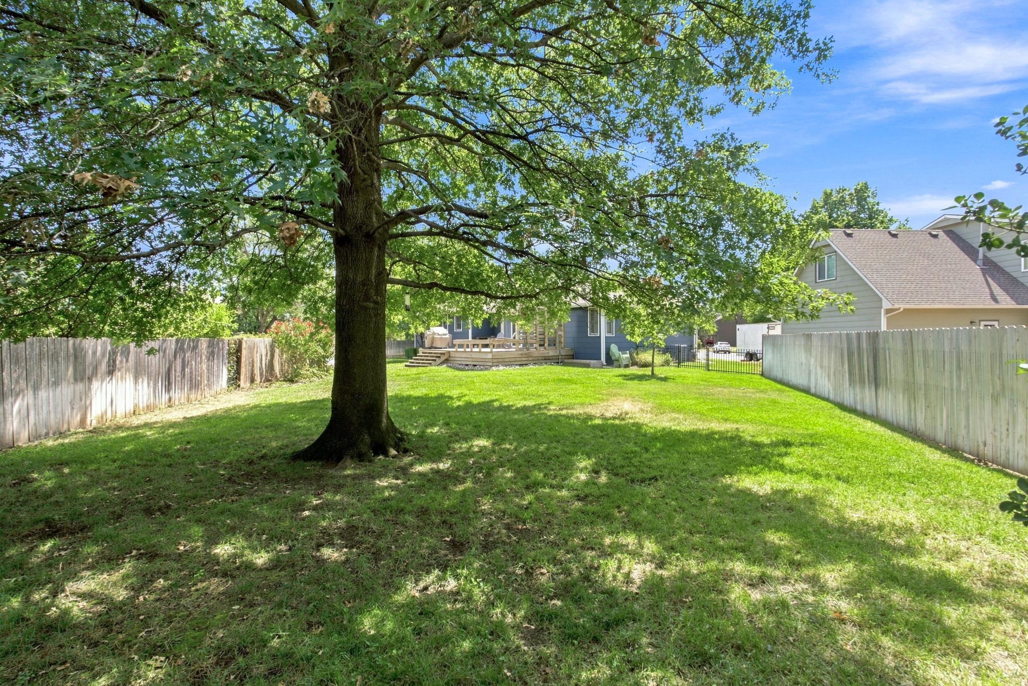 1535 N Chambers Ct Property Photo 33