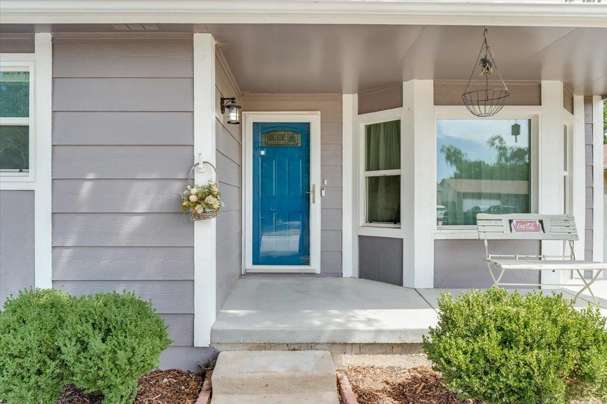 3830 S Brummett Property Photo 3