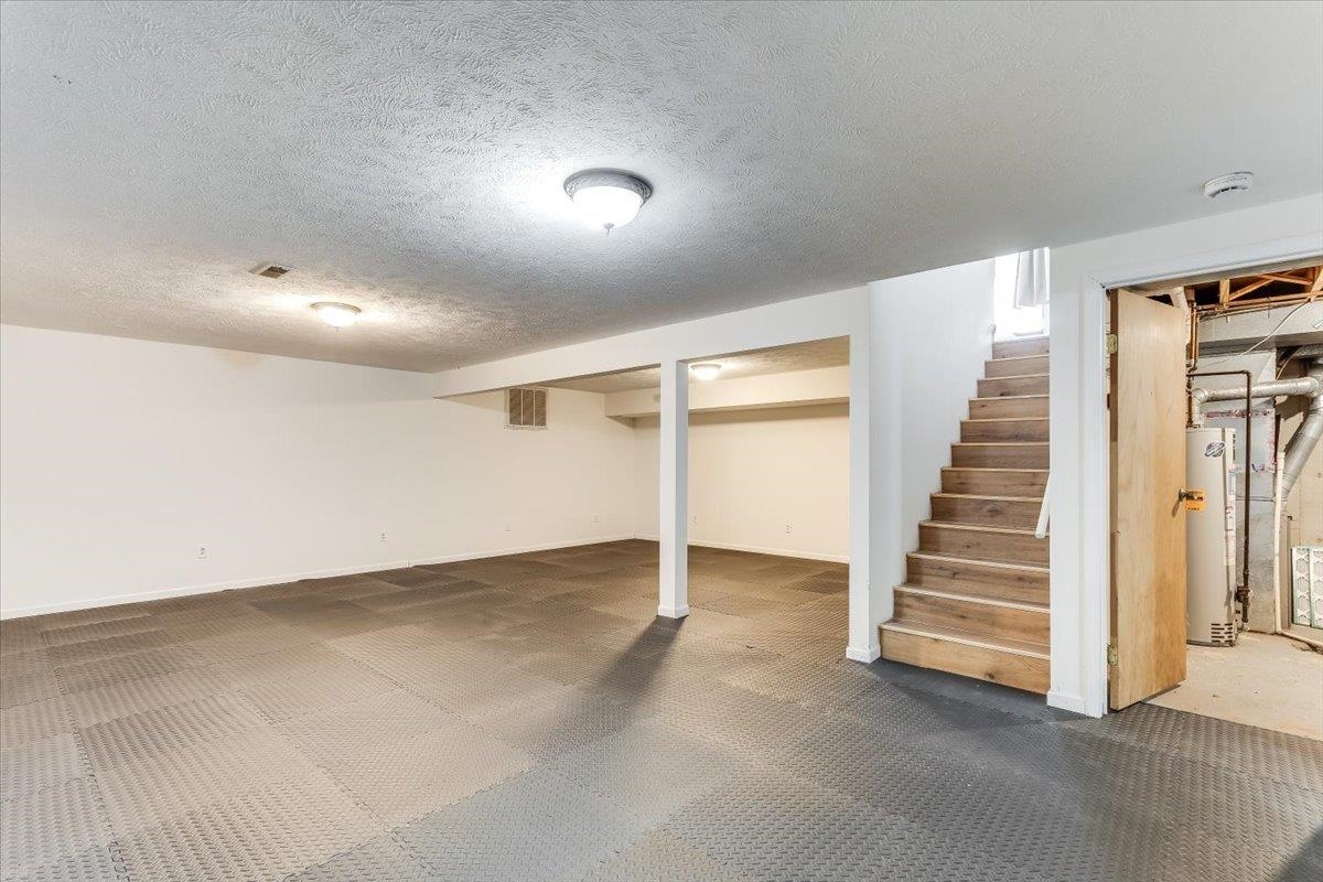 3830 S Brummett Property Photo 10