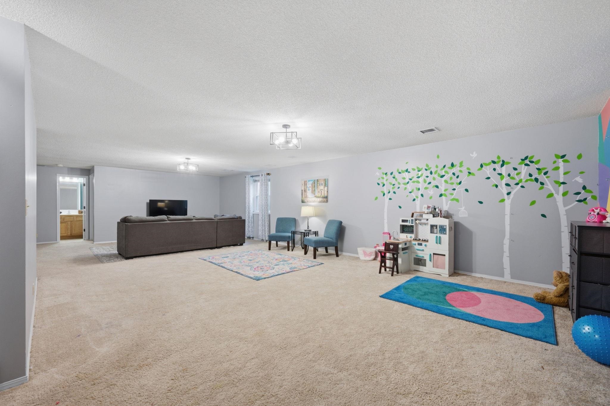 2706 N Meadow Oaks Ct Property Photo 20