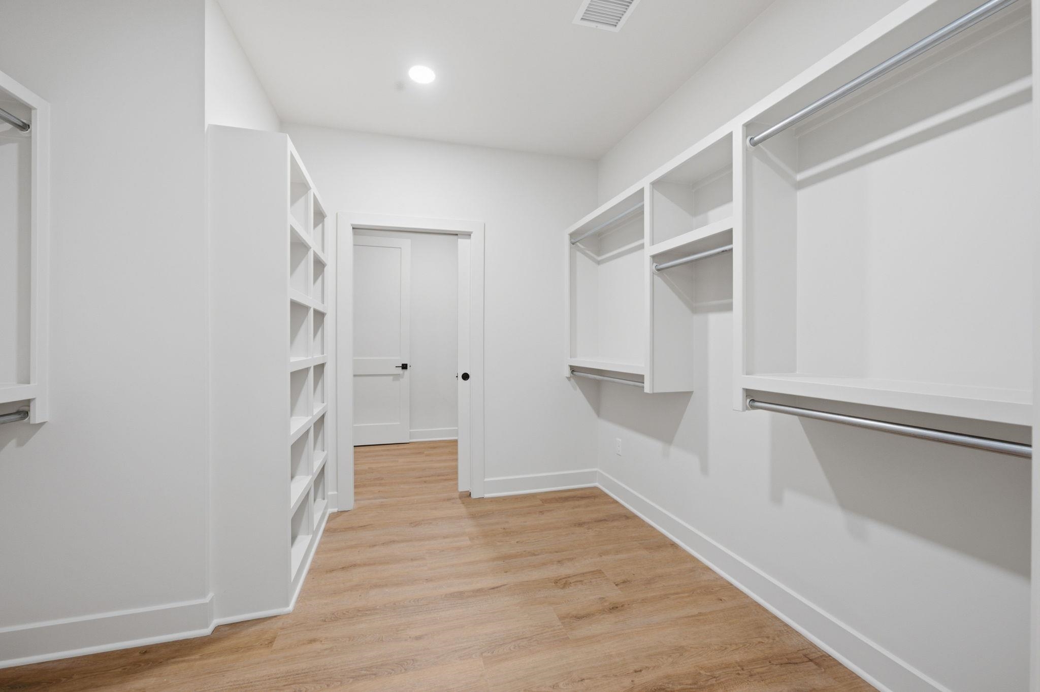 861 N Speyside Property Photo 22