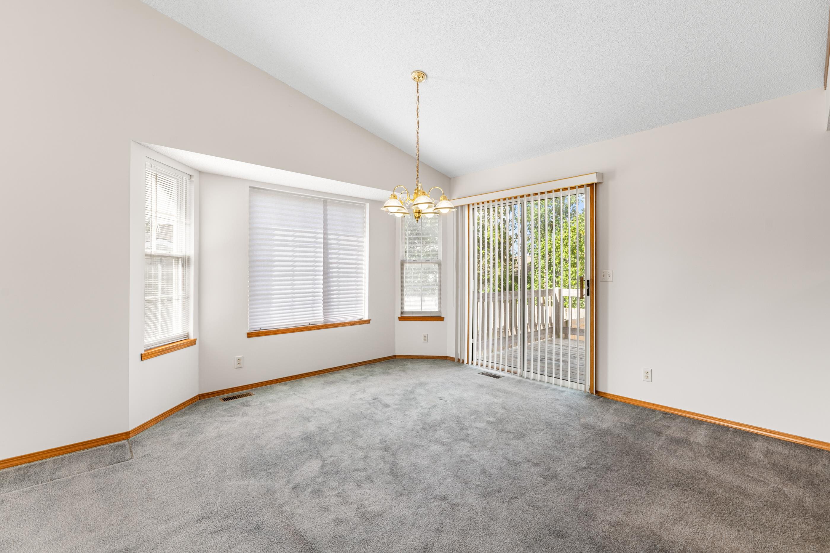 1821 S Shefford Cir Property Photo 7
