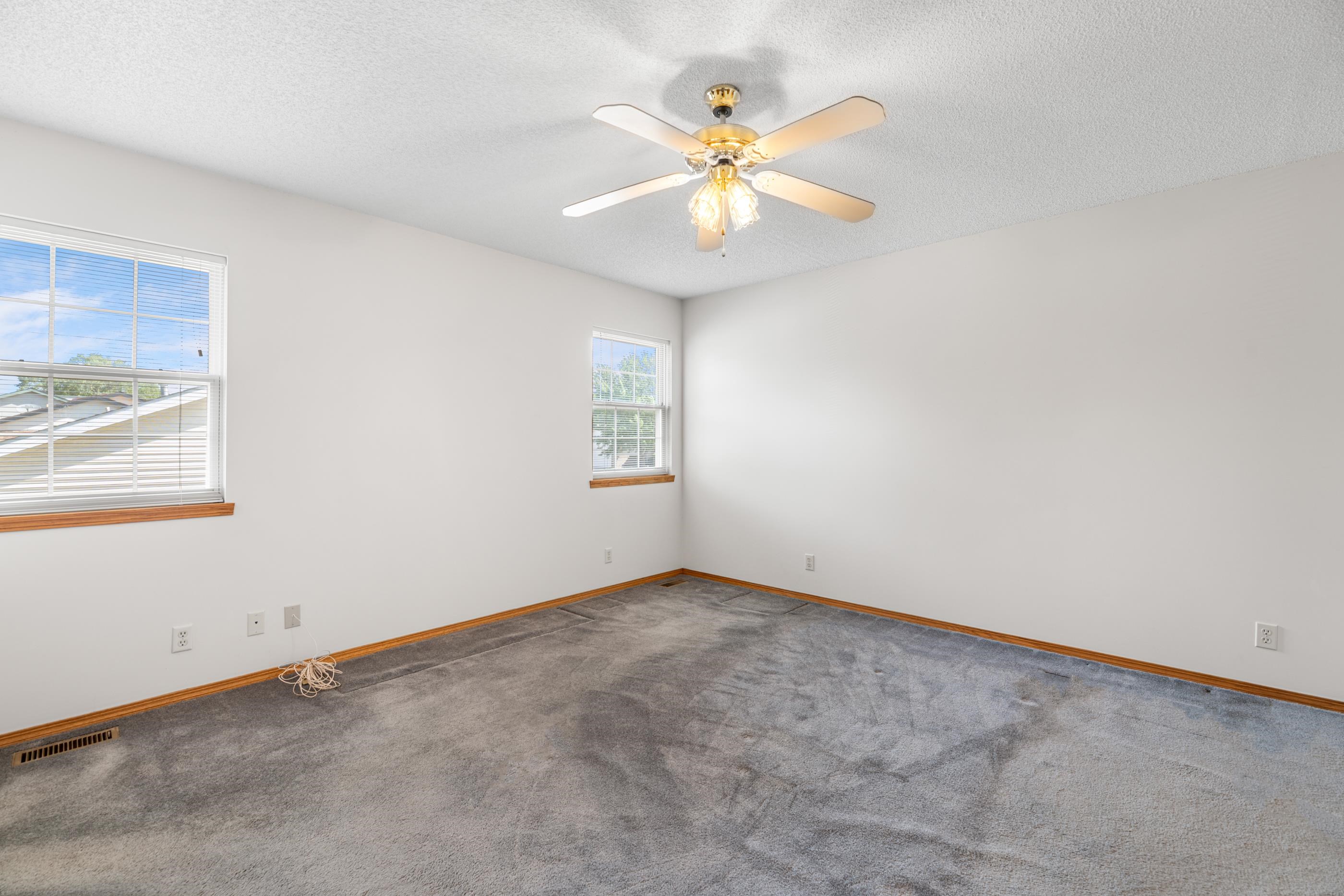 1821 S Shefford Cir Property Photo 16
