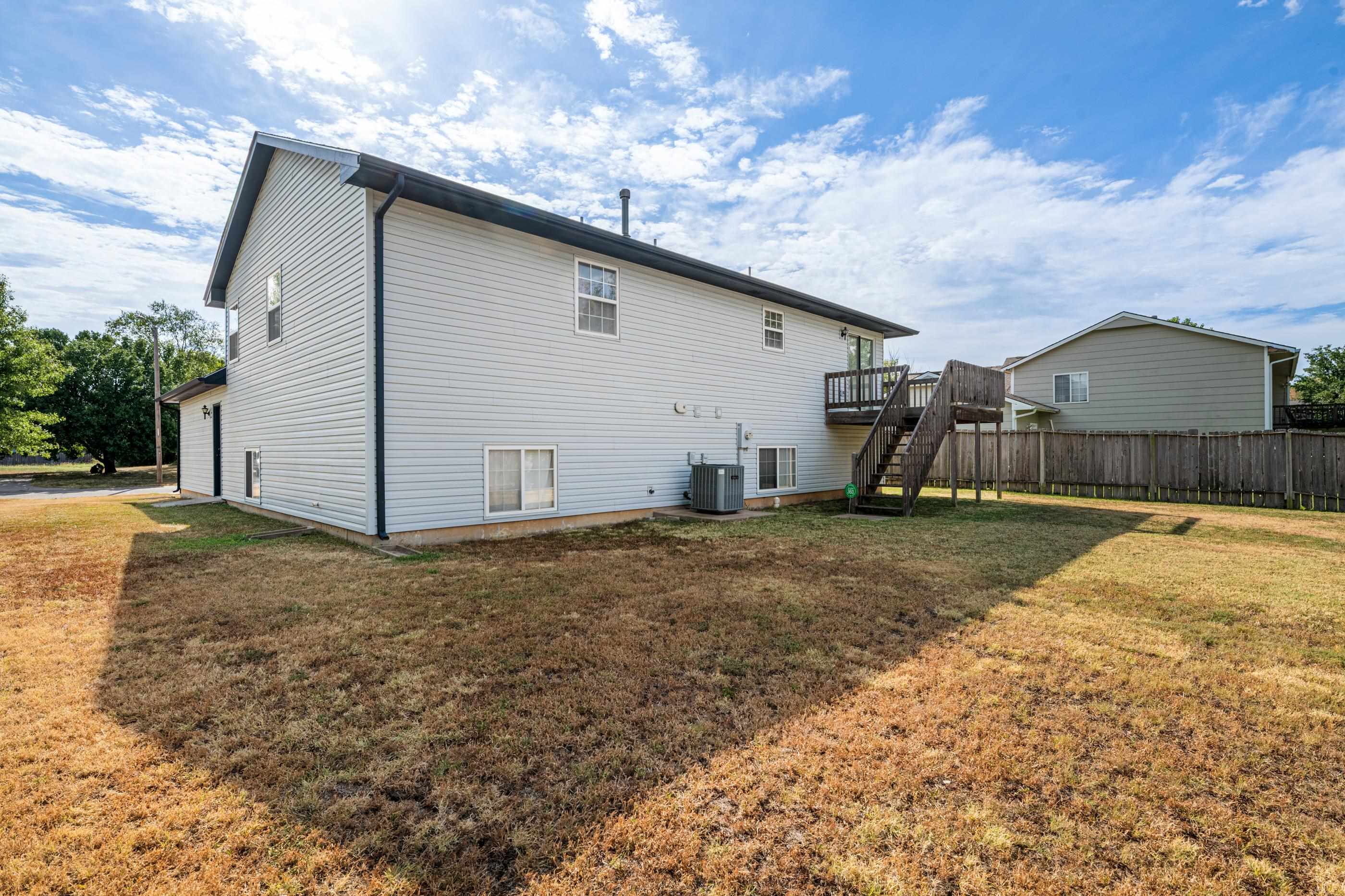 1821 S Shefford Cir Property Photo 32