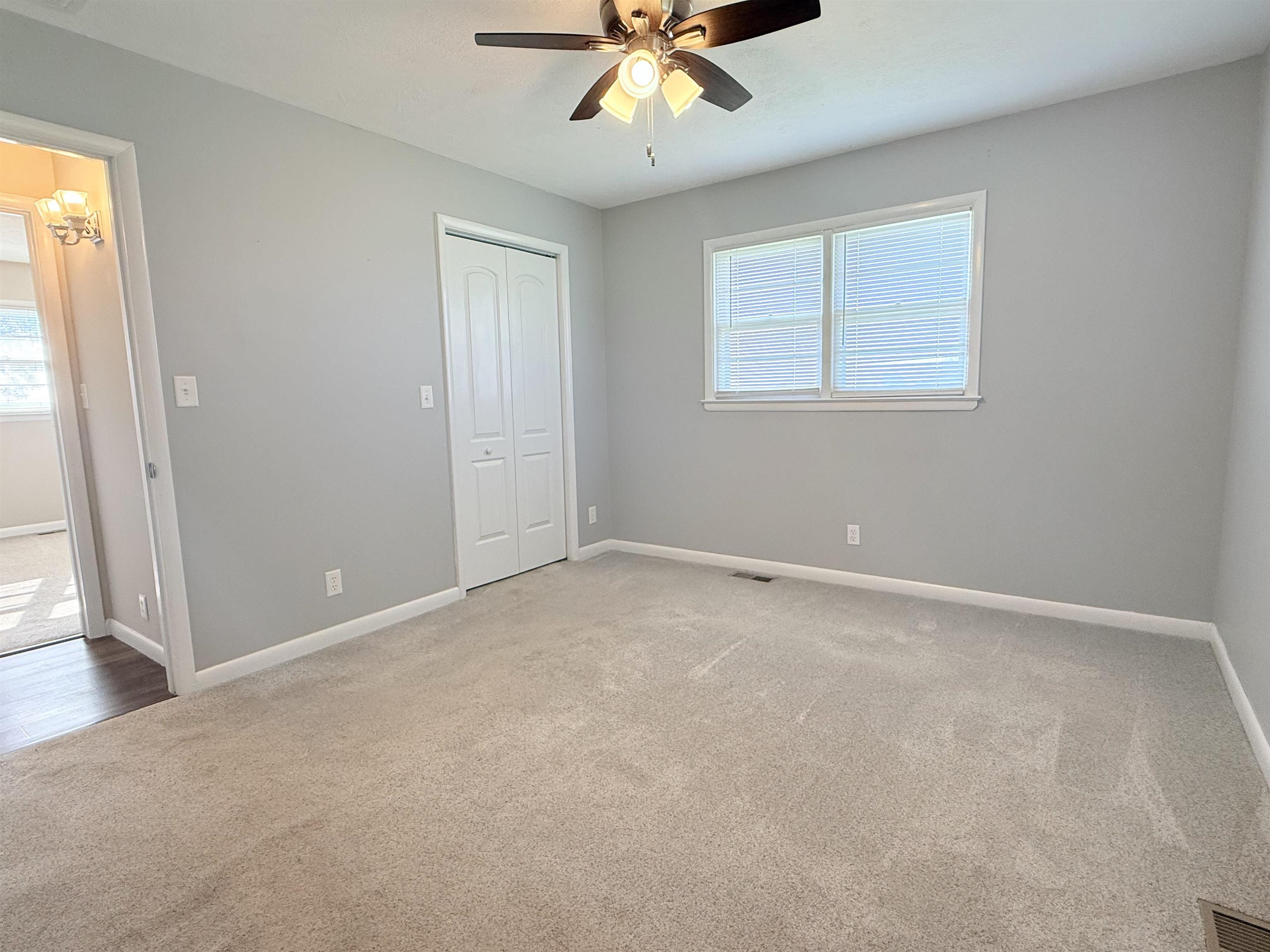 2402 S 2800 Rd. Property Photo 23