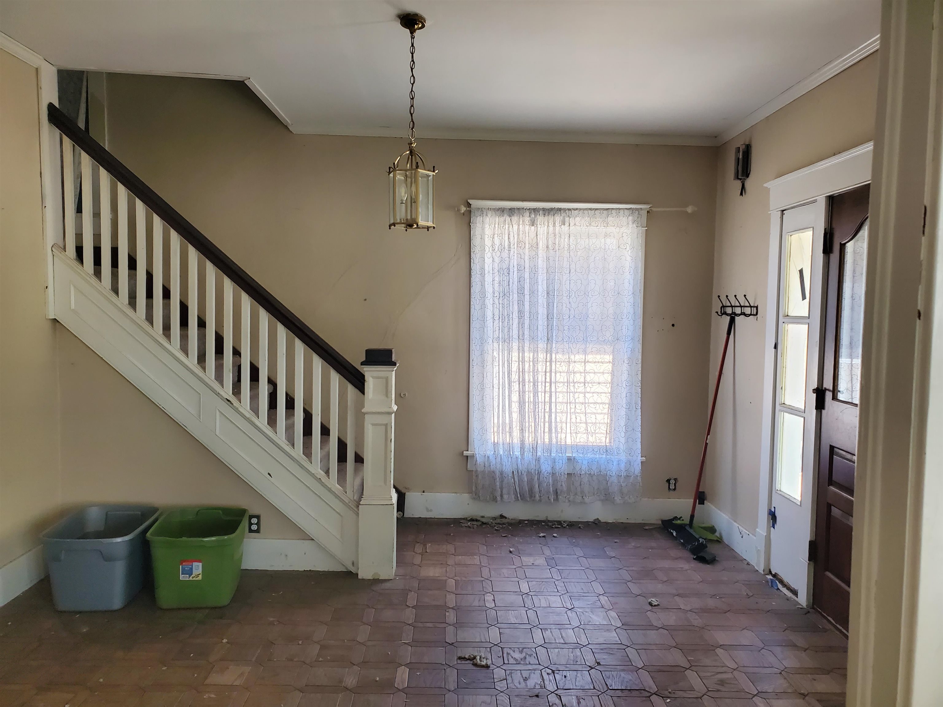 209 N A Property Photo 2