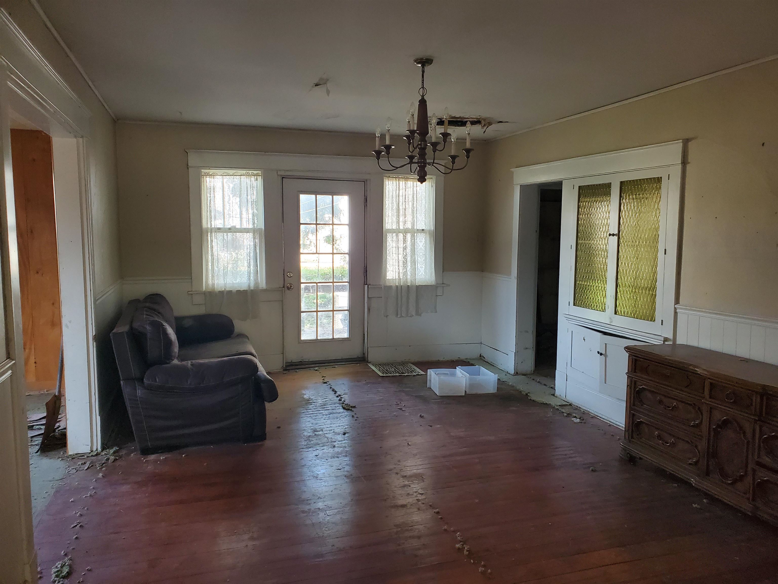 209 N A Property Photo 4