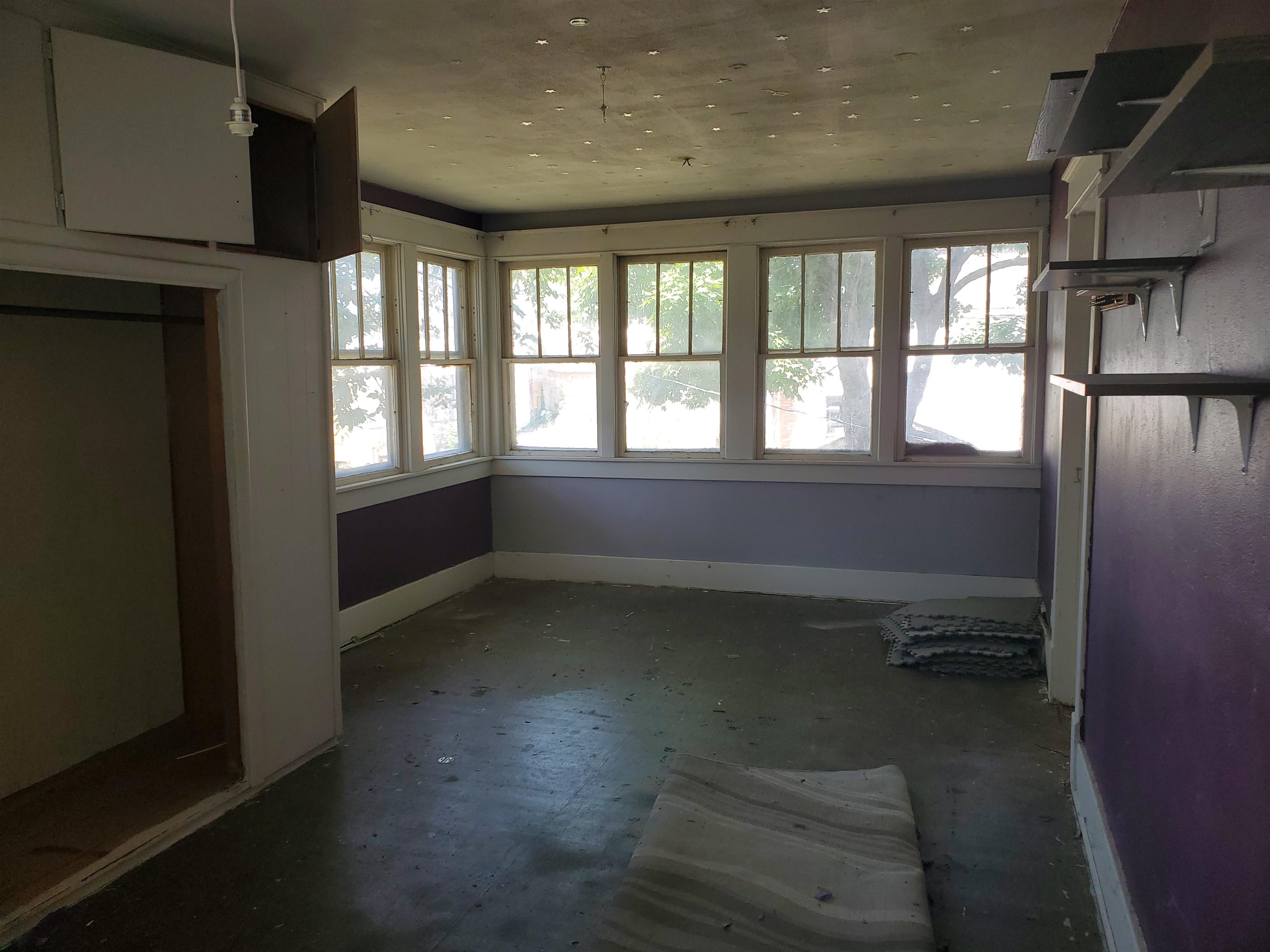 209 N A Property Photo 15
