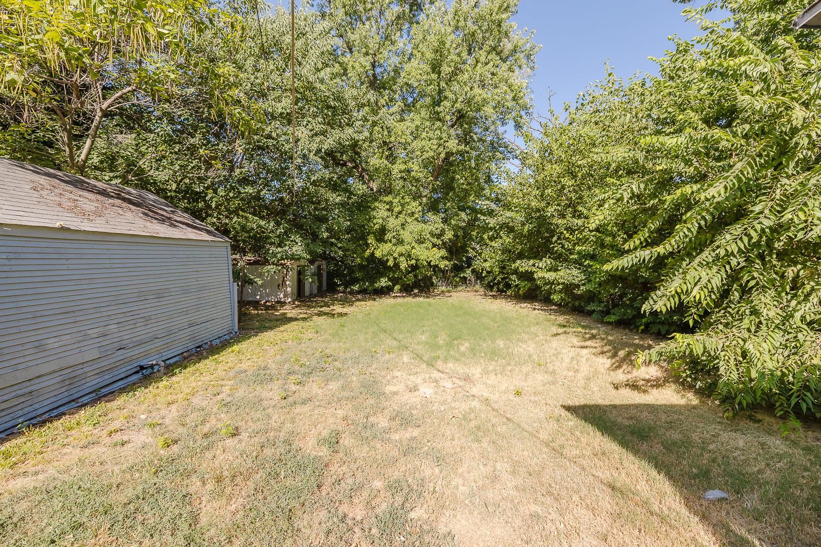 1527 N Woodland Property Photo 25