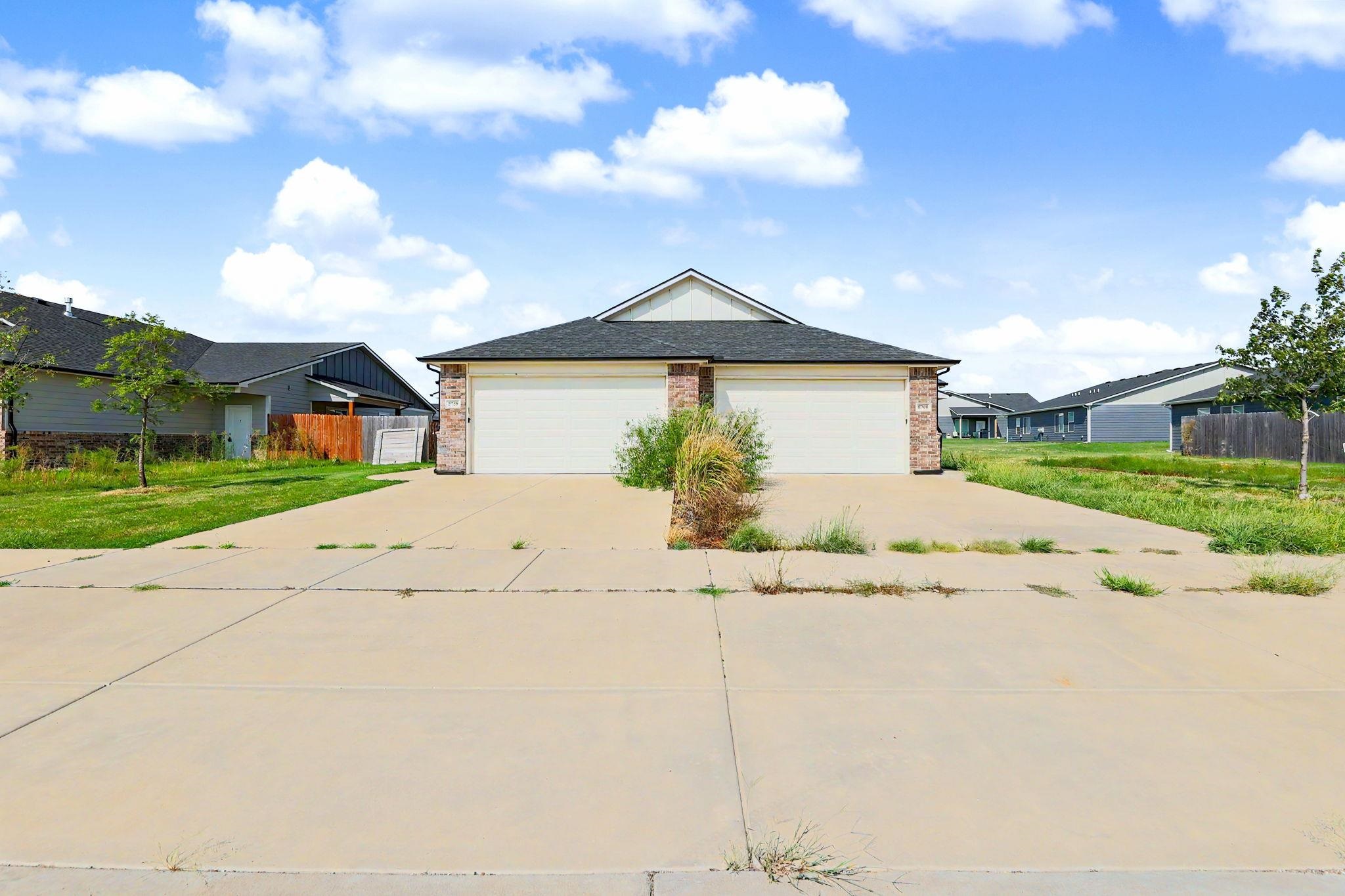 5758 E Bristol Street Property Photo 1