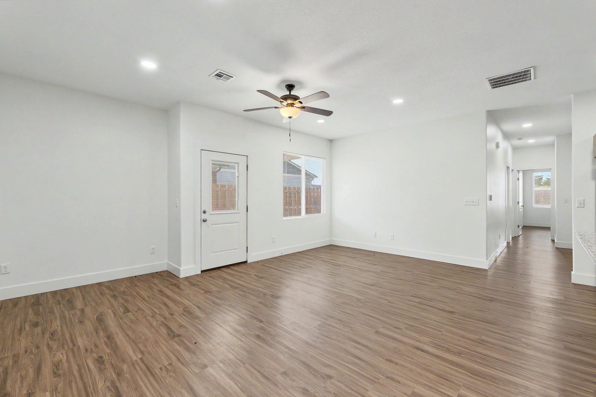 5758 E Bristol Street Property Photo 17