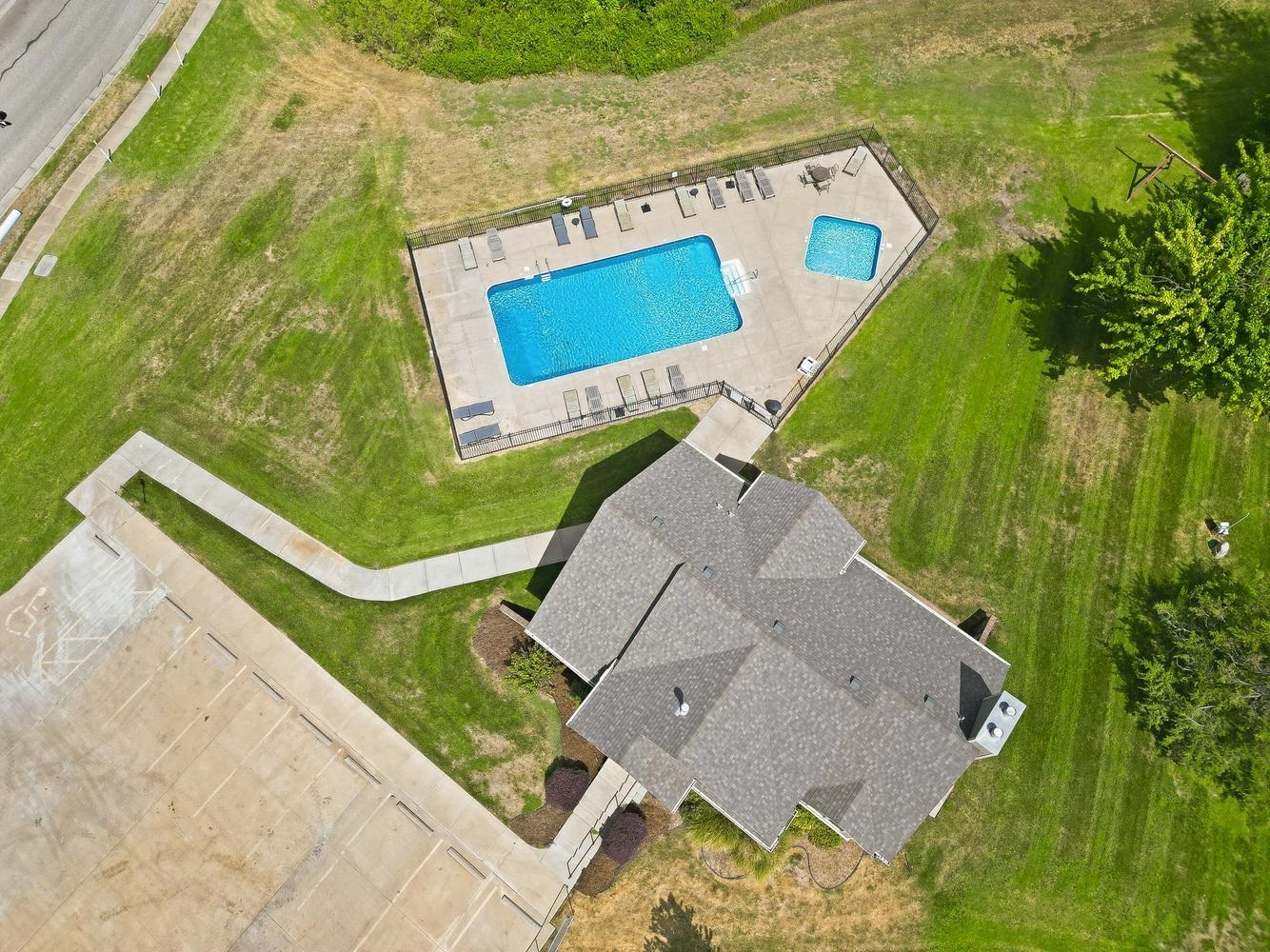 108 N Kennedy Property Photo 35