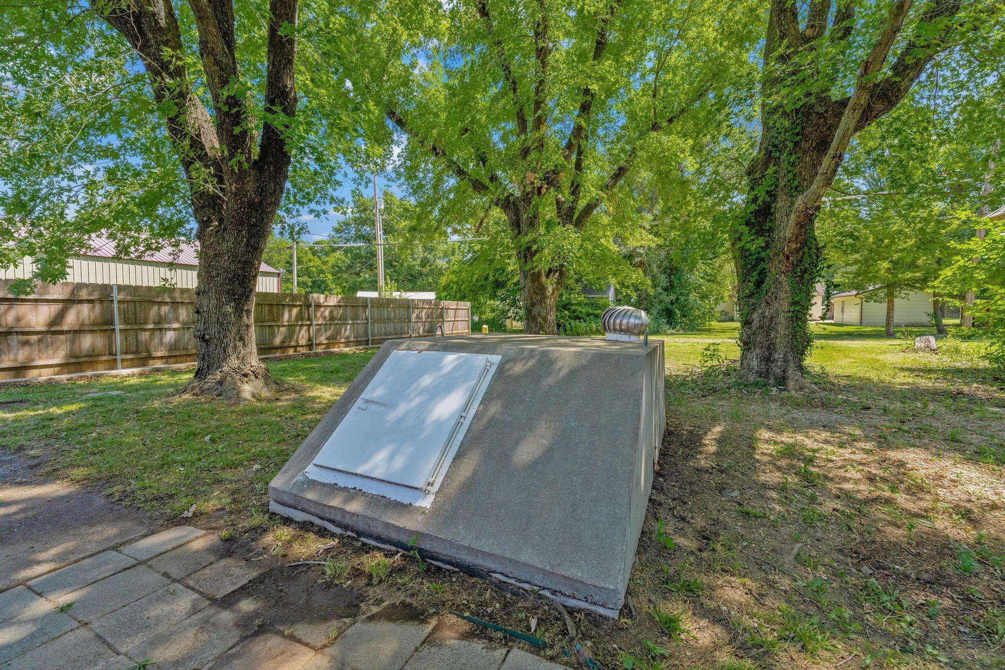 424 N Main St Property Photo 30