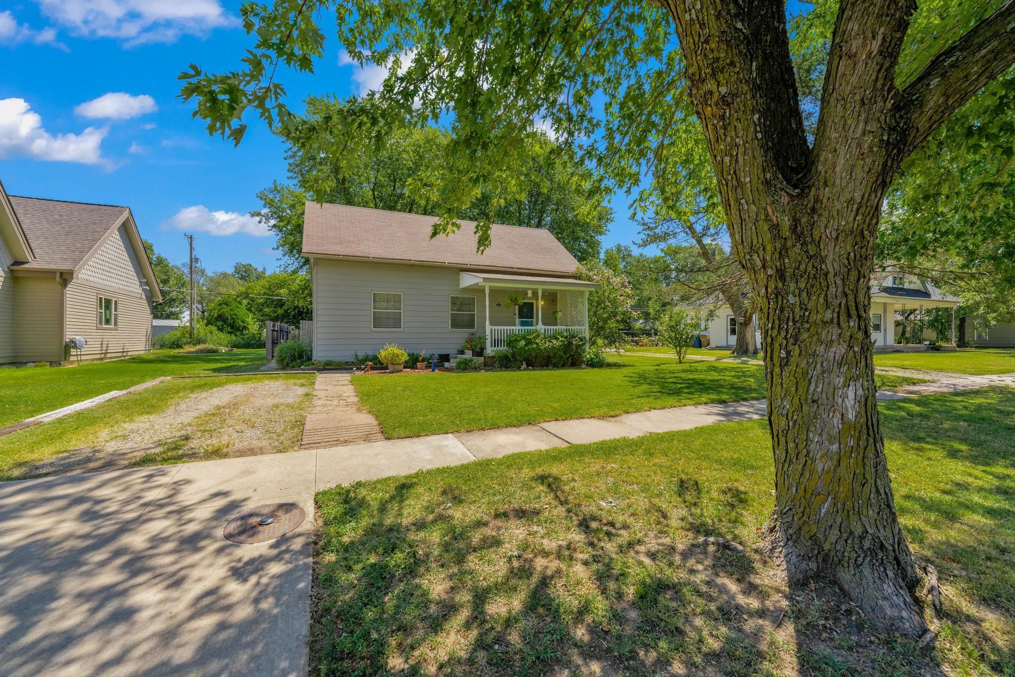 424 N Main St Property Photo 33