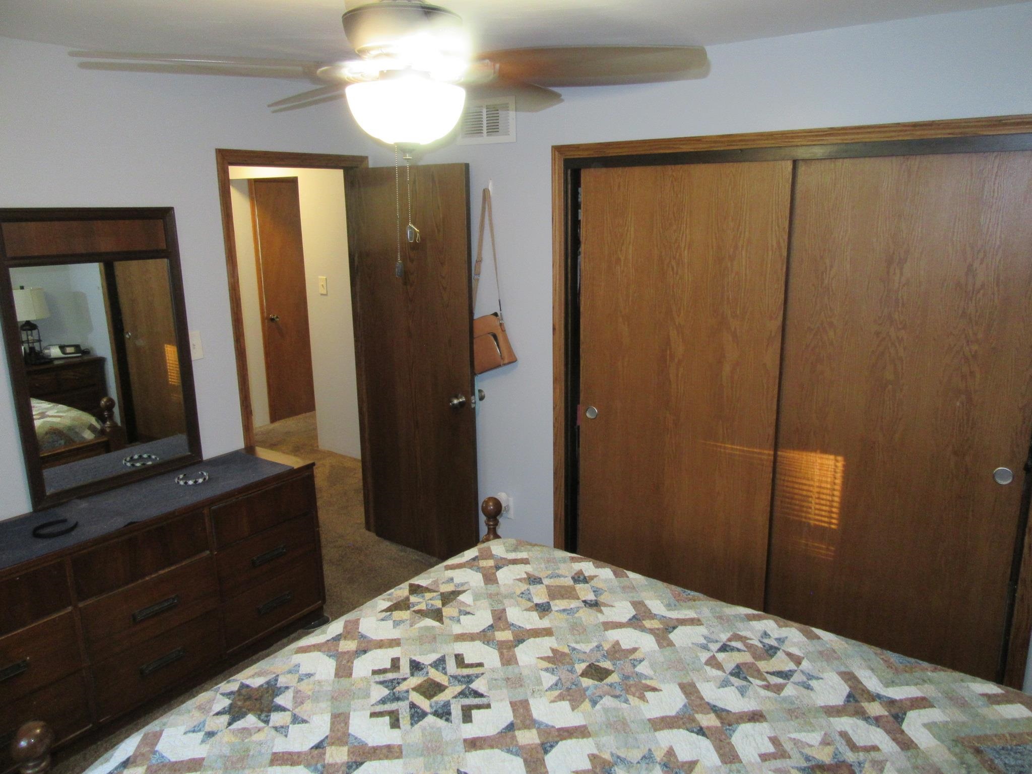 6435 N Wendell St Property Photo 12