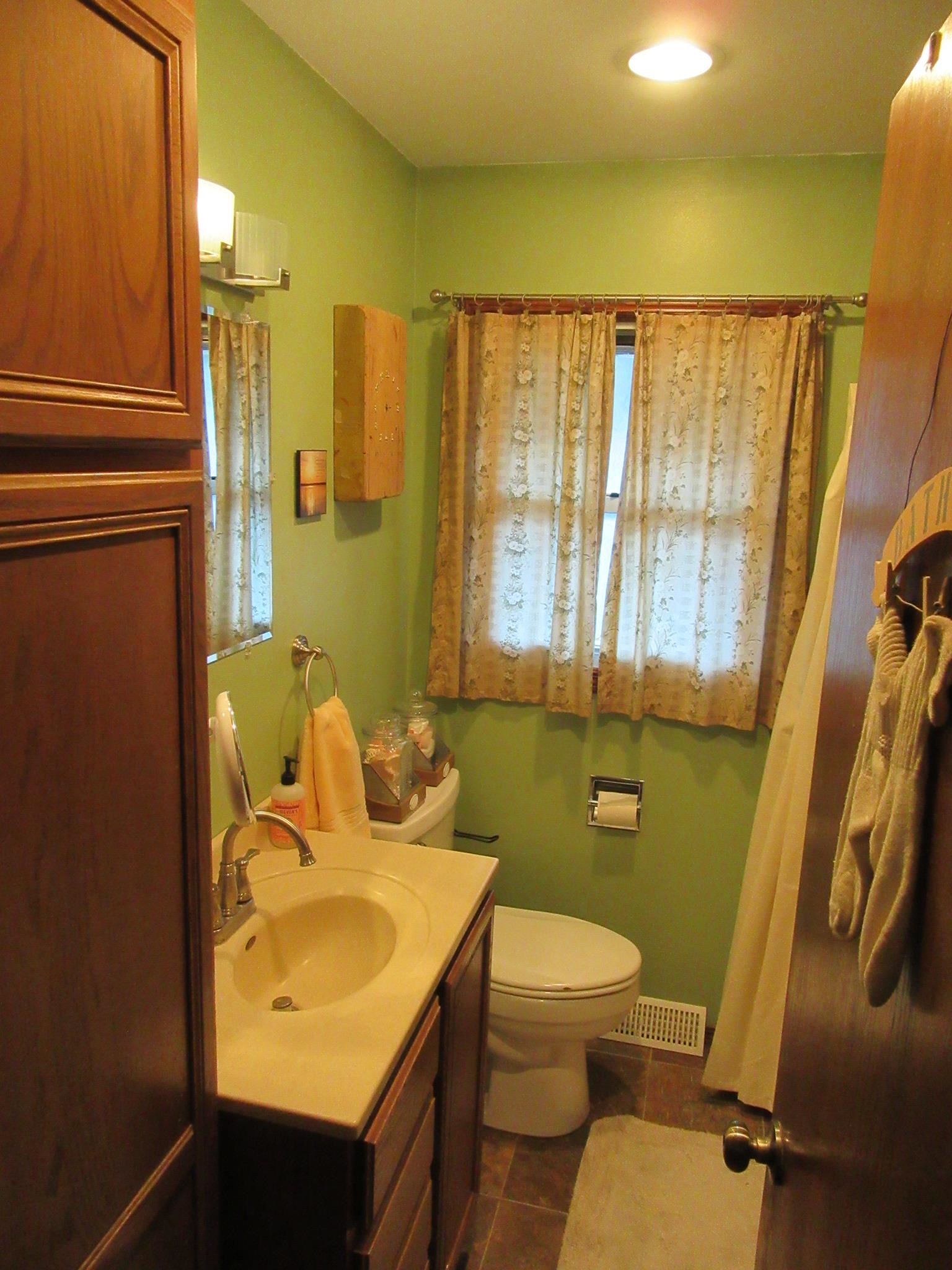 6435 N Wendell St Property Photo 13