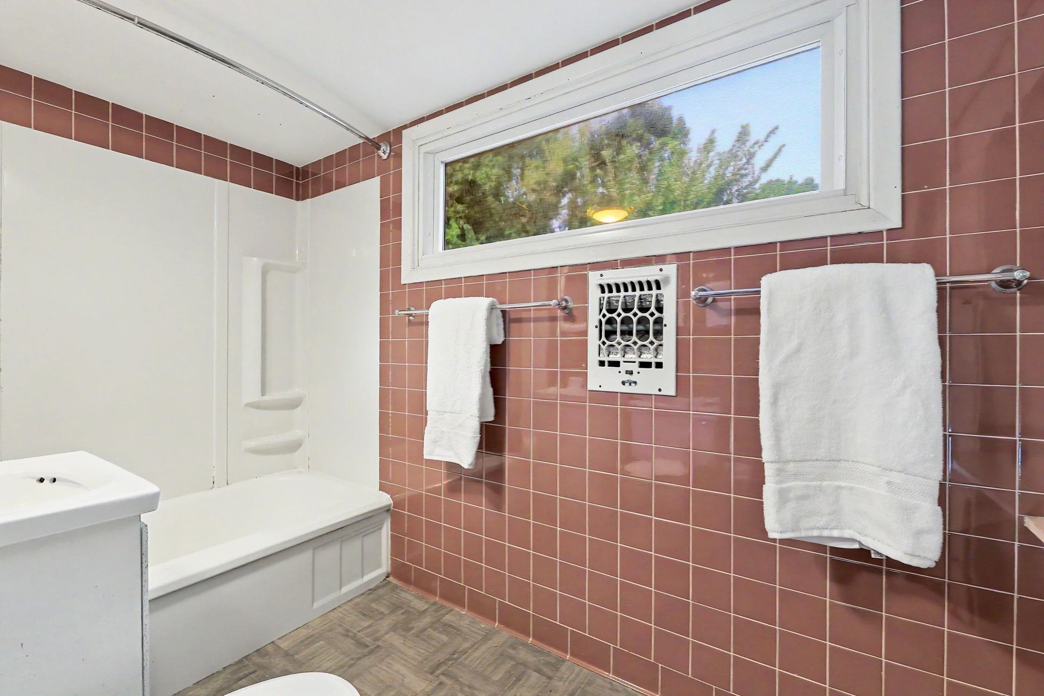 1423 N Garland St Property Photo 21