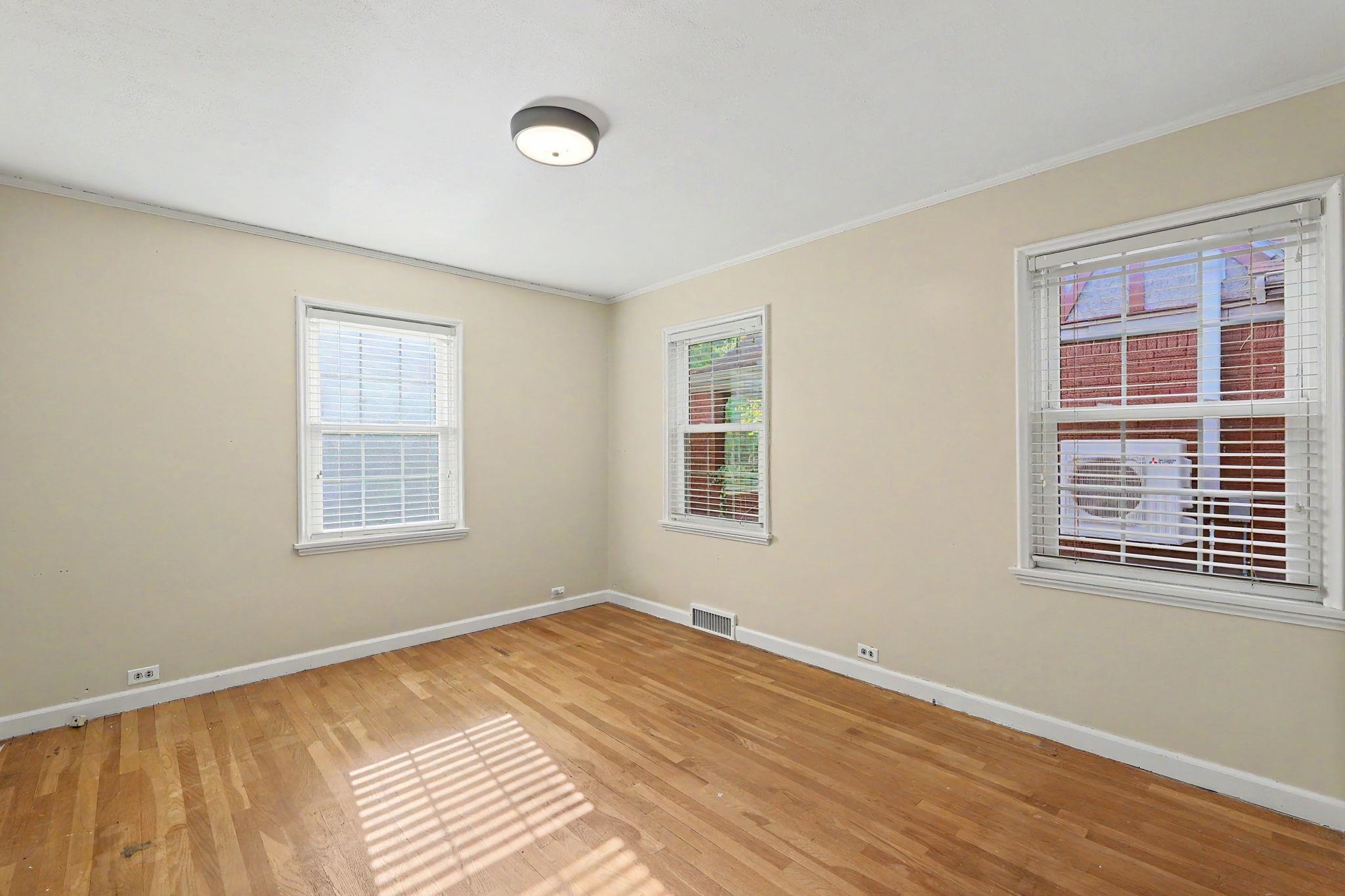 1423 N Garland St Property Photo 24