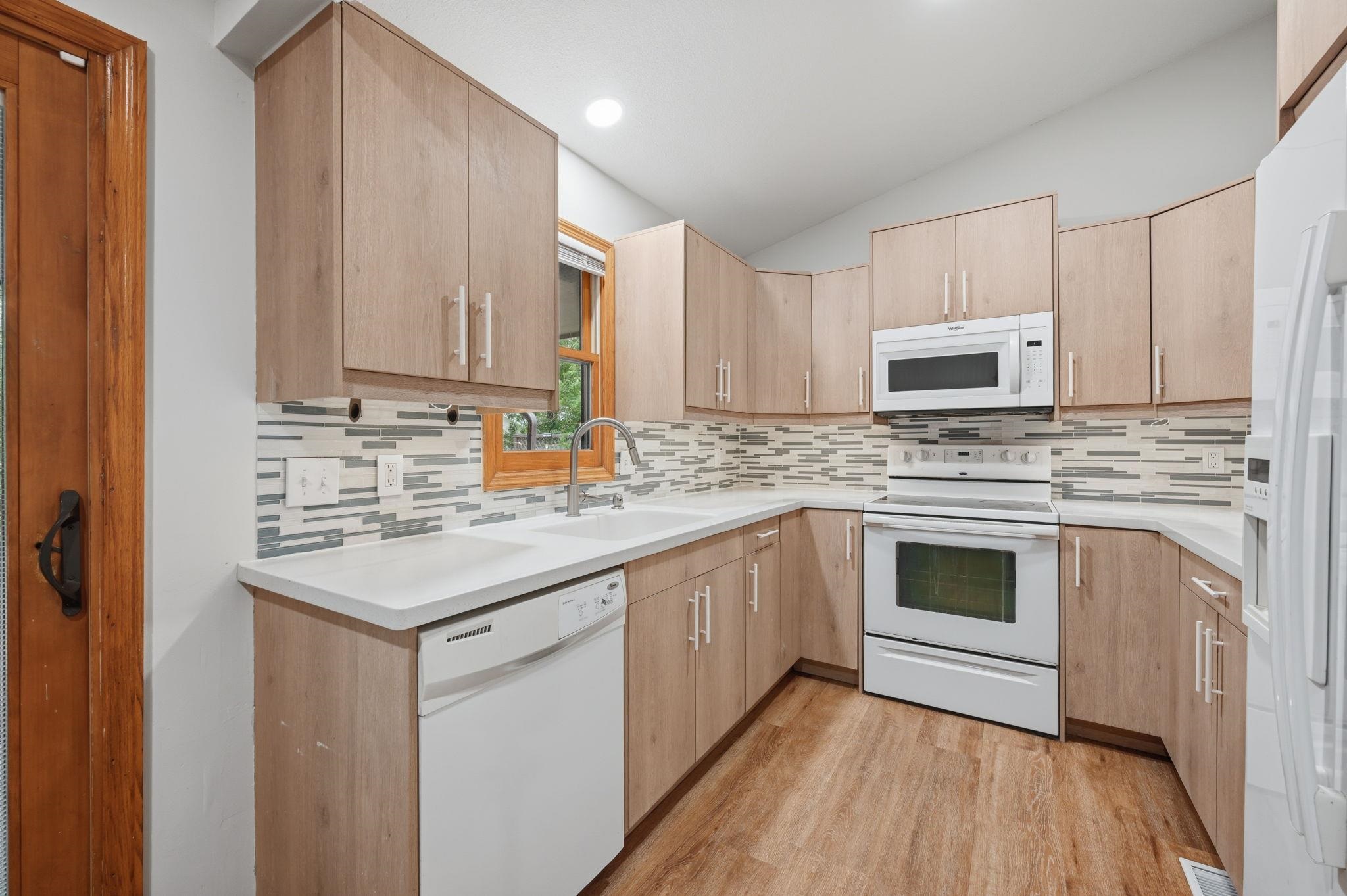 601 Joye Property Photo 11