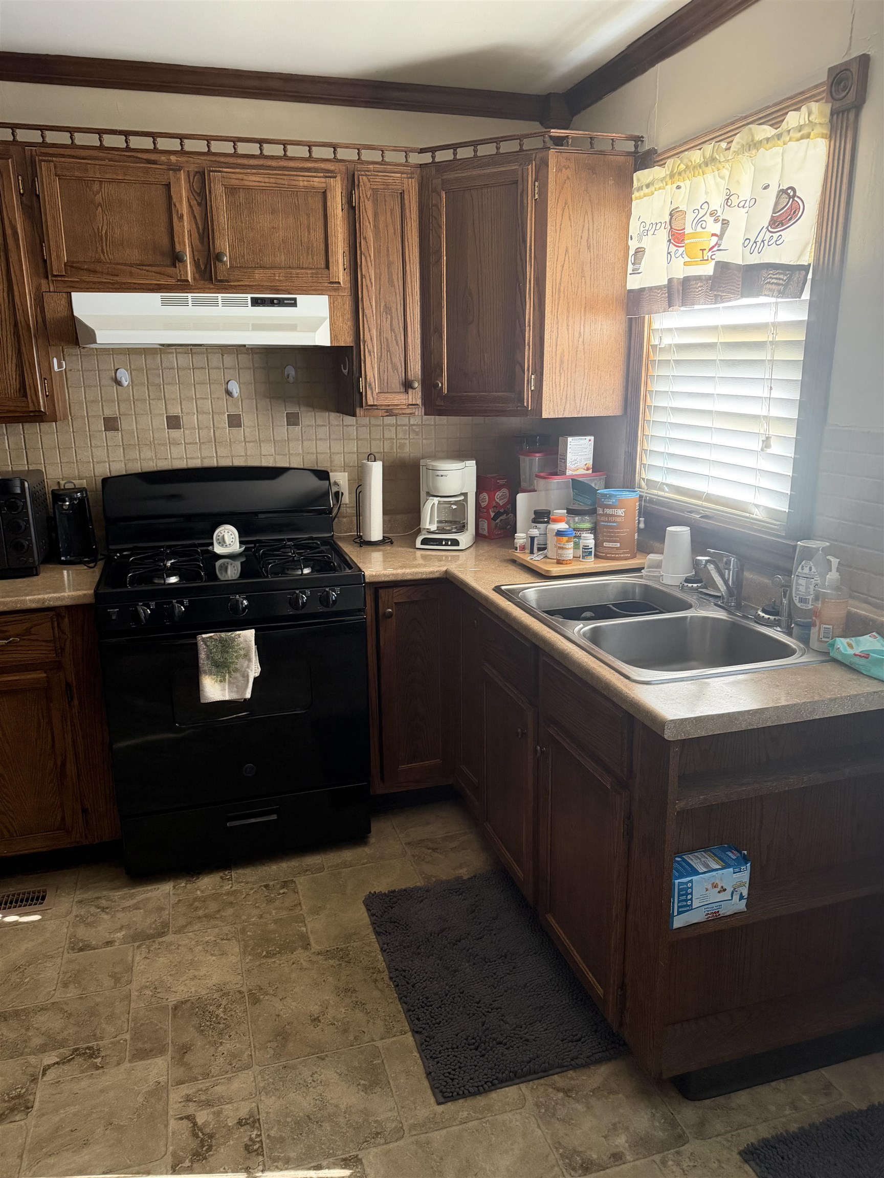 642 N Frazier Property Photo 6