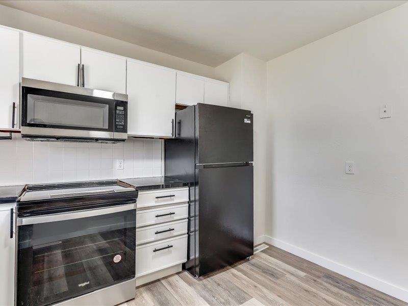 2602 S Mosley St Property Photo 16