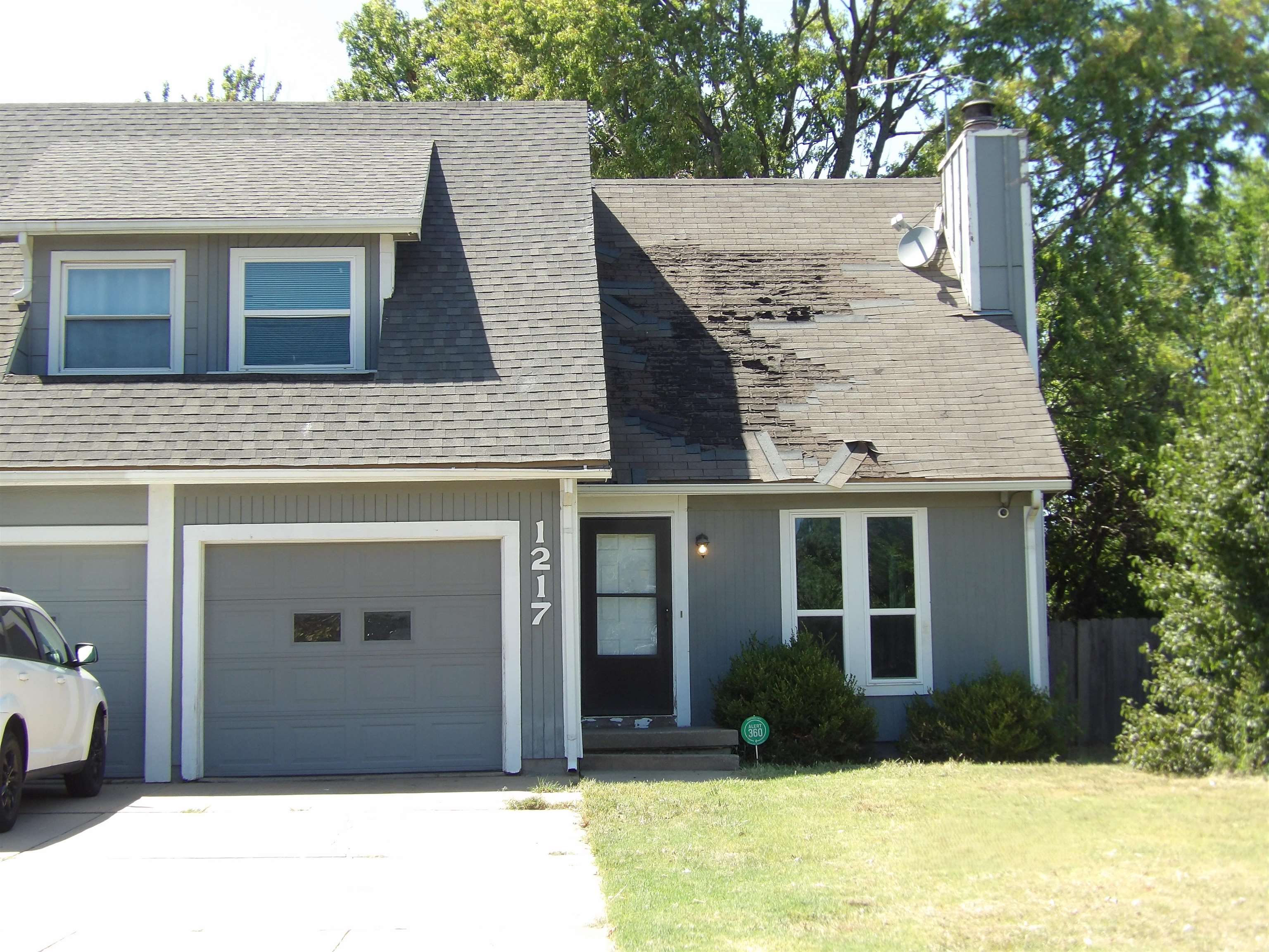 1217 S Linden St., Property Photo 1