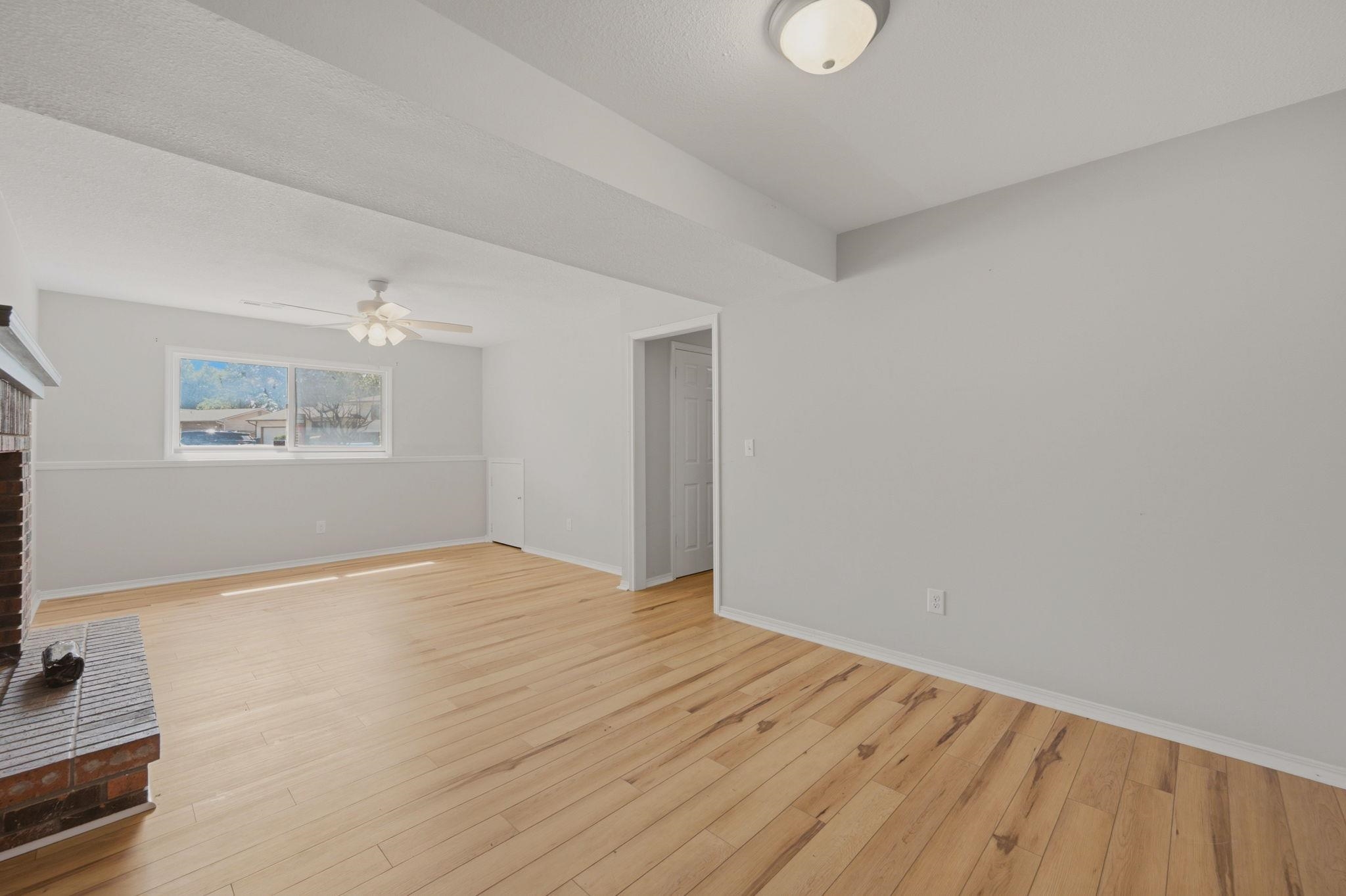 4523 S Washington Ct Property Photo 14