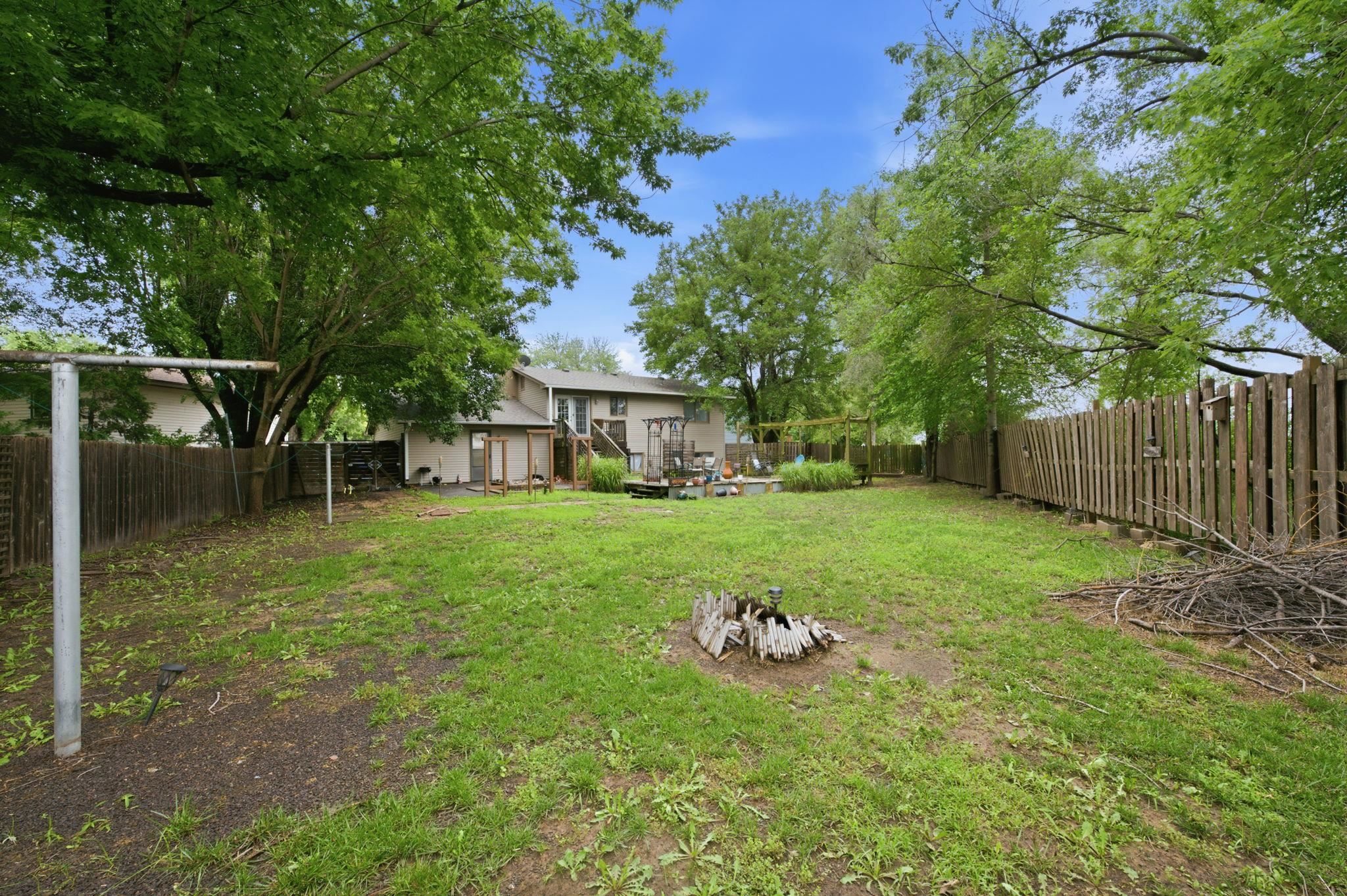 4523 S Washington Ct Property Photo 26