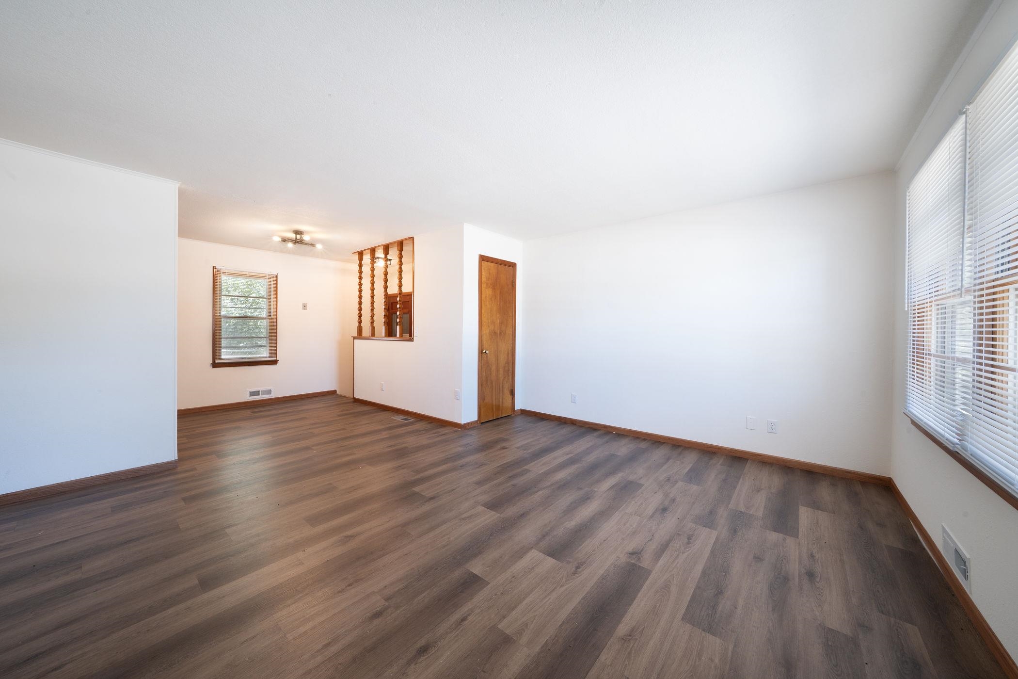 3102 S Palisade Property Photo 4