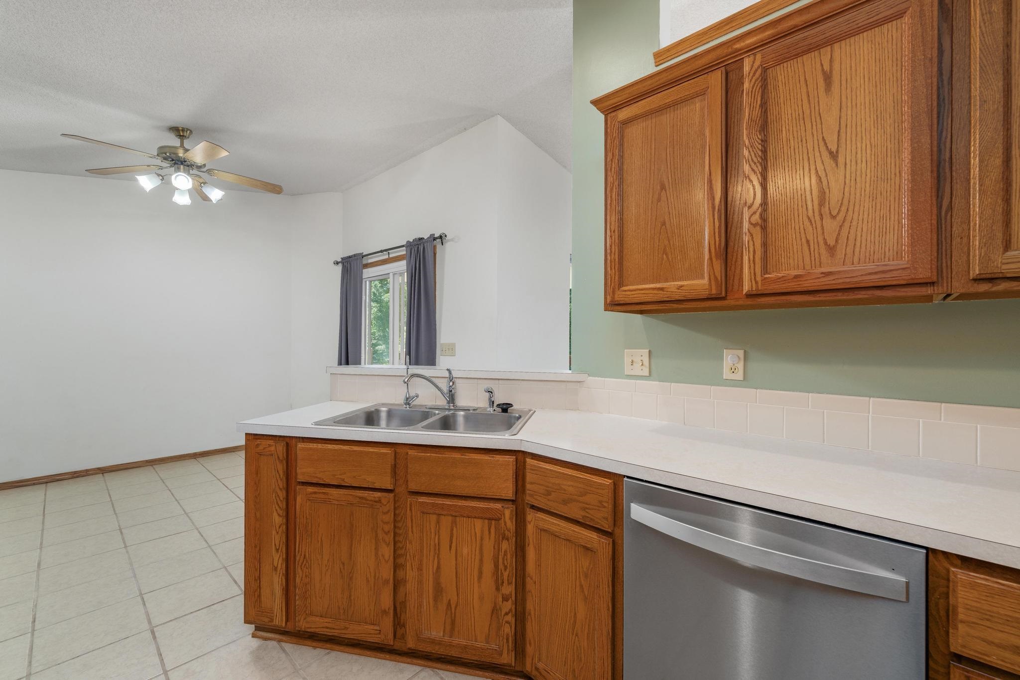 2229 S Prescott Property Photo 11
