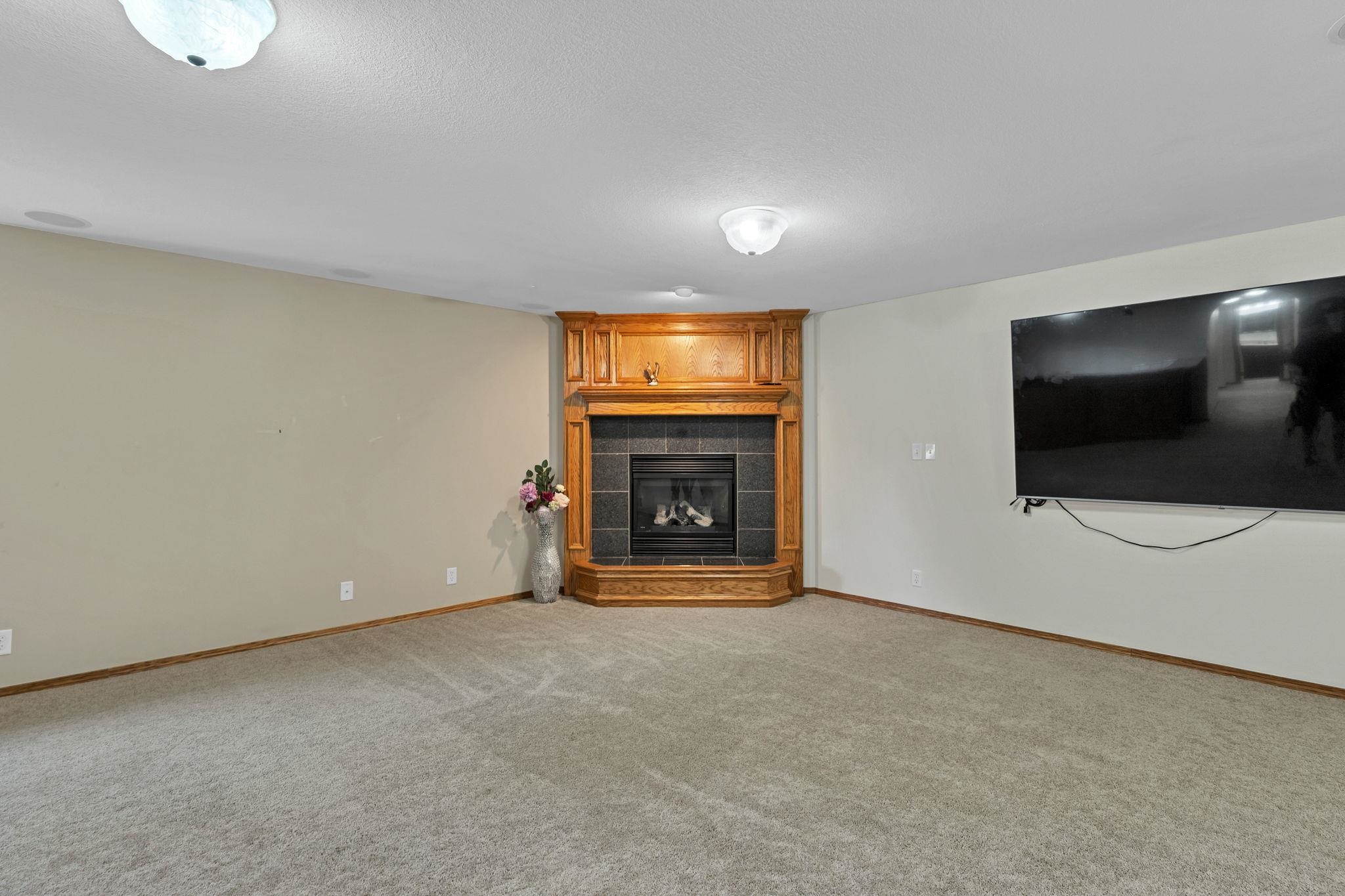 1846 S Tara Falls St Property Photo 24