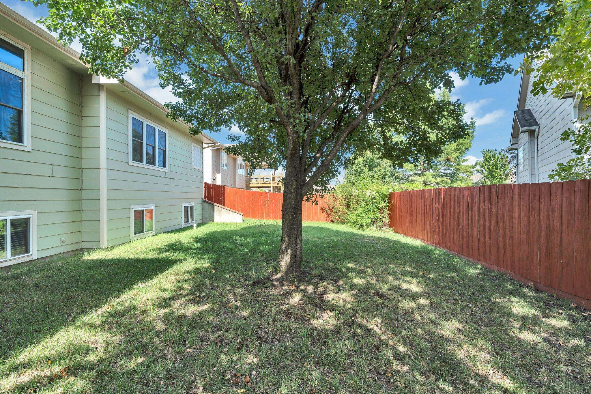 1846 S Tara Falls St Property Photo 32