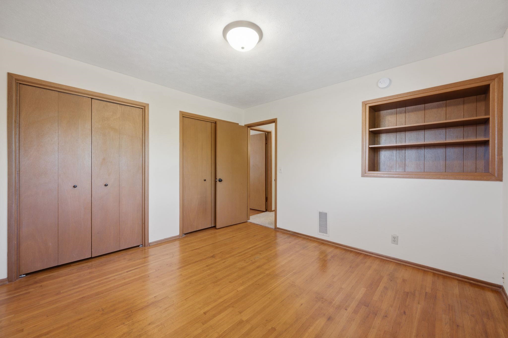 1305 N Gretchen Property Photo 20