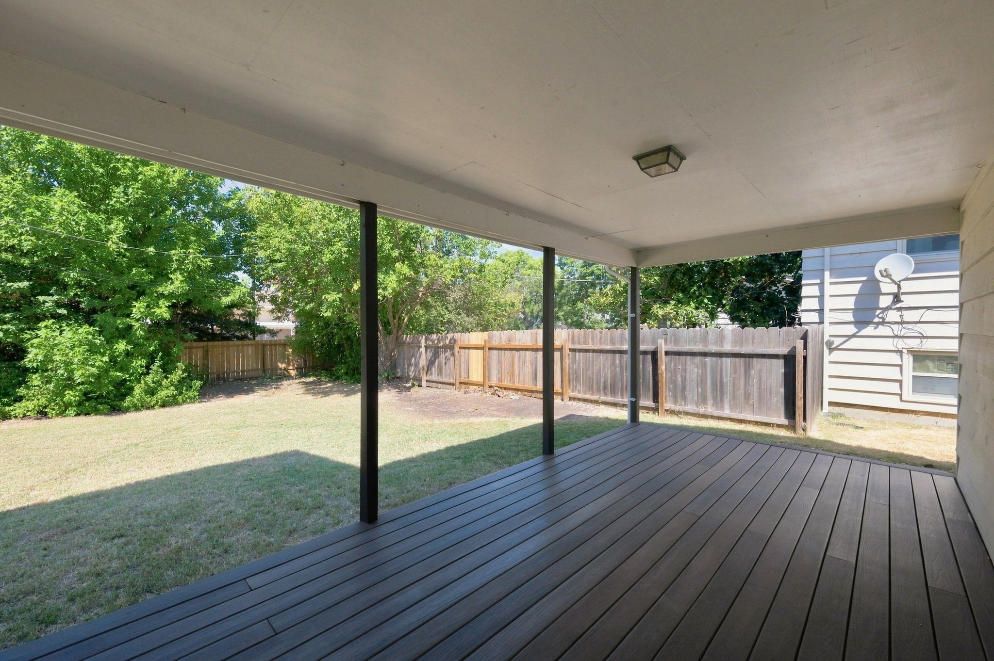 1305 N Gretchen Property Photo 34