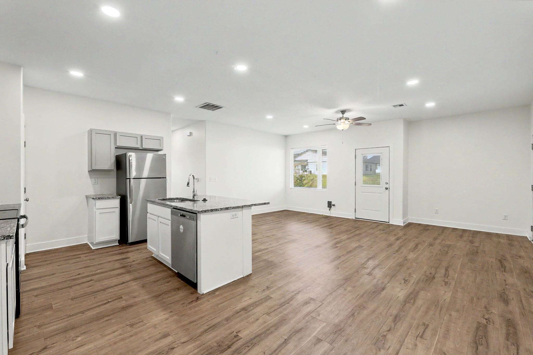 5776 E Bristol Circle Property Photo 9