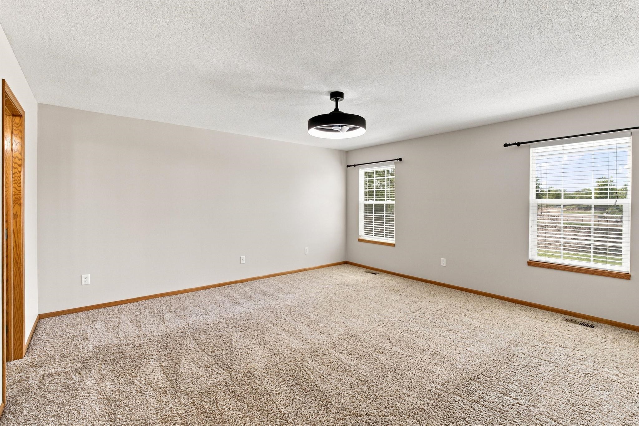 3006 N Rough Creek Cir Property Photo 15