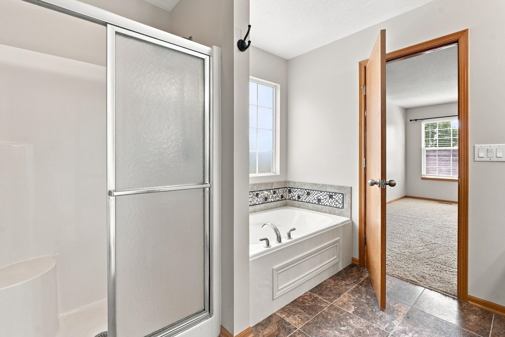3006 N Rough Creek Cir Property Photo 18