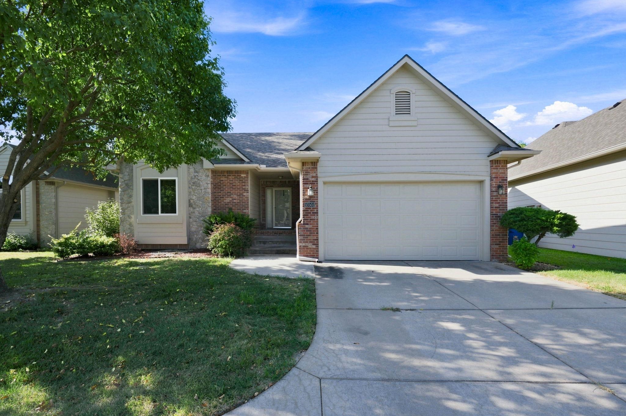 13501 W Links St Property Photo 1