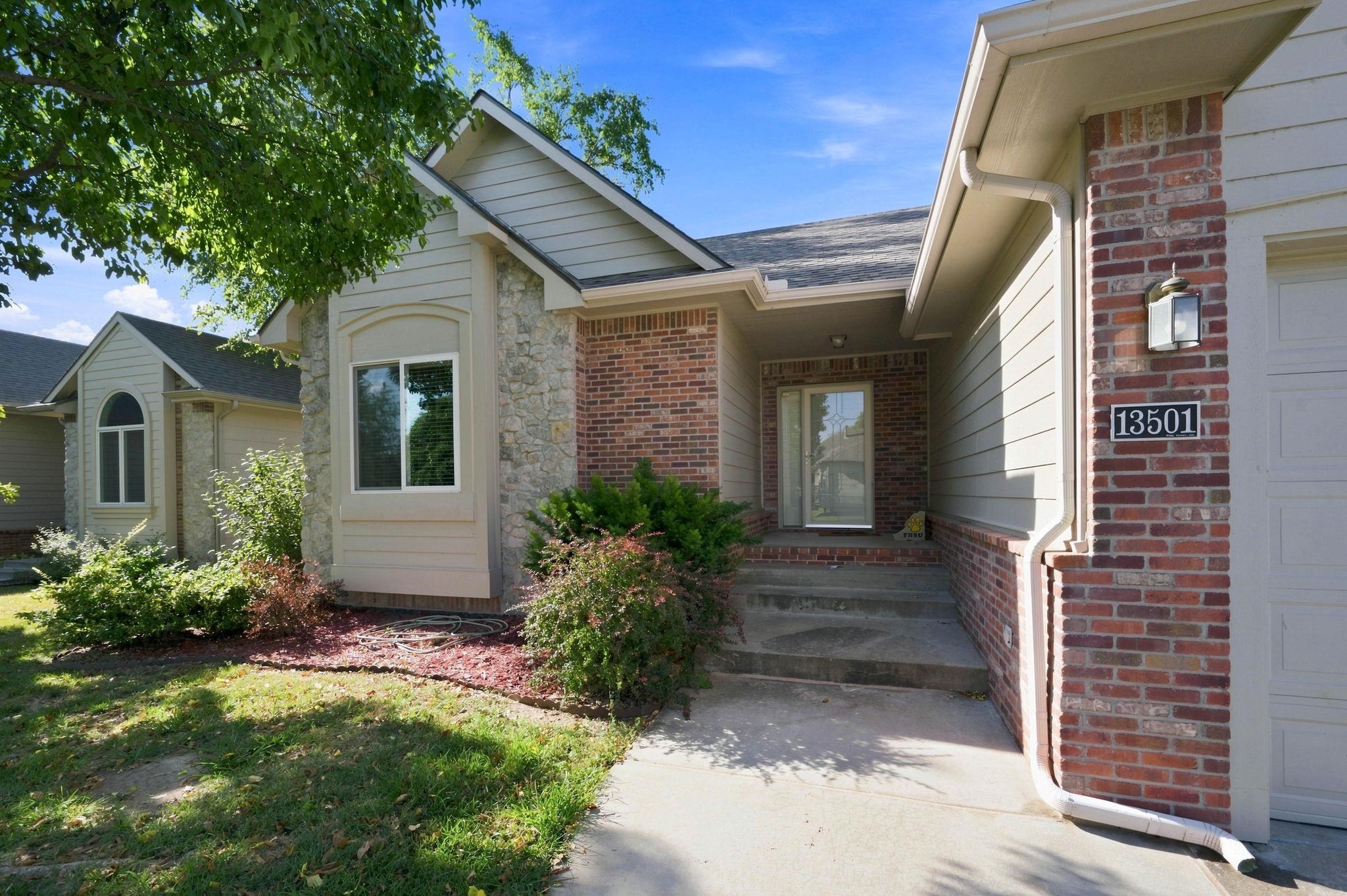 13501 W Links St Property Photo 6