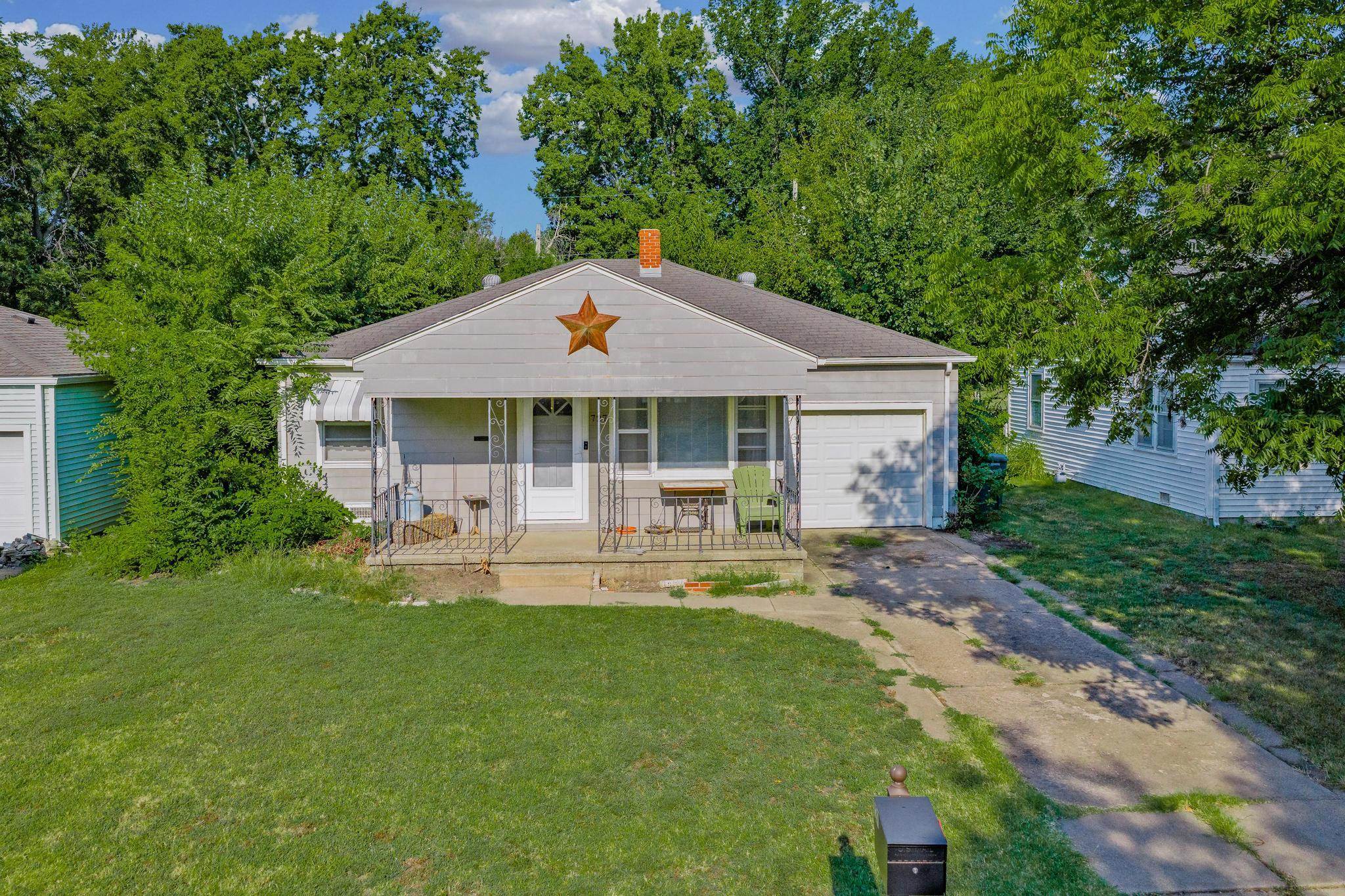 727 S Fountain Ave Property Photo 31