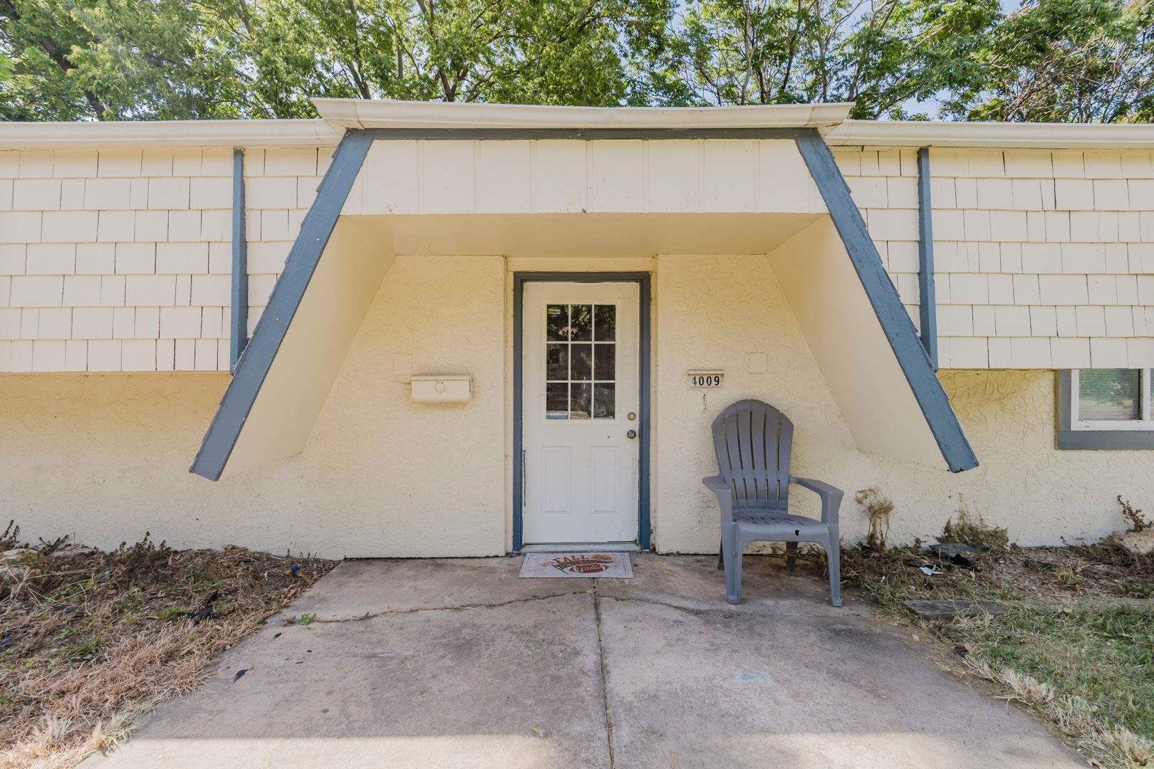602 S Bluff Property Photo 18