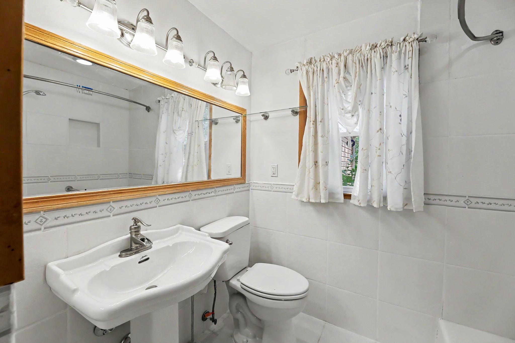 2746 N Iva Property Photo 20