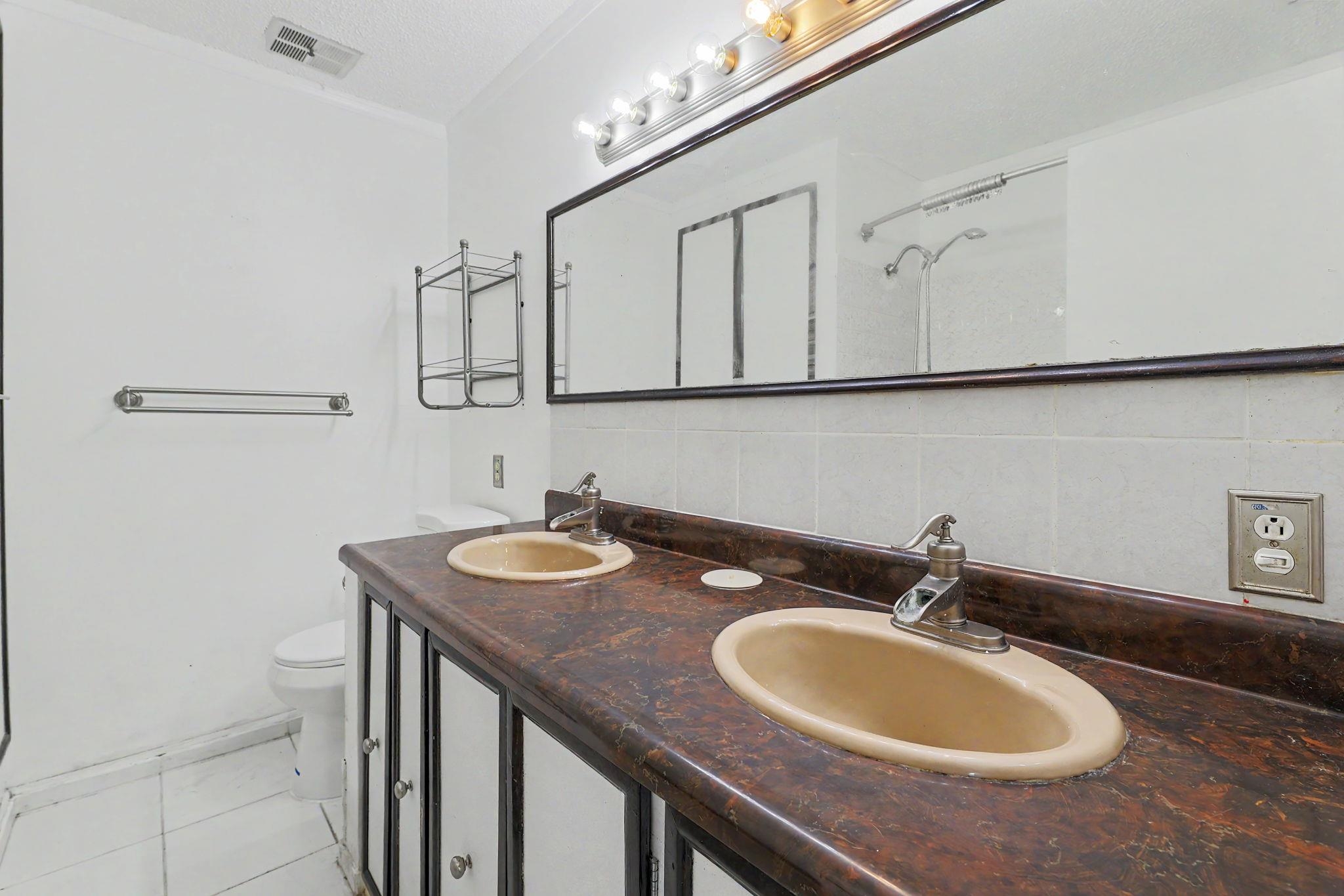 2746 N Iva Property Photo 27
