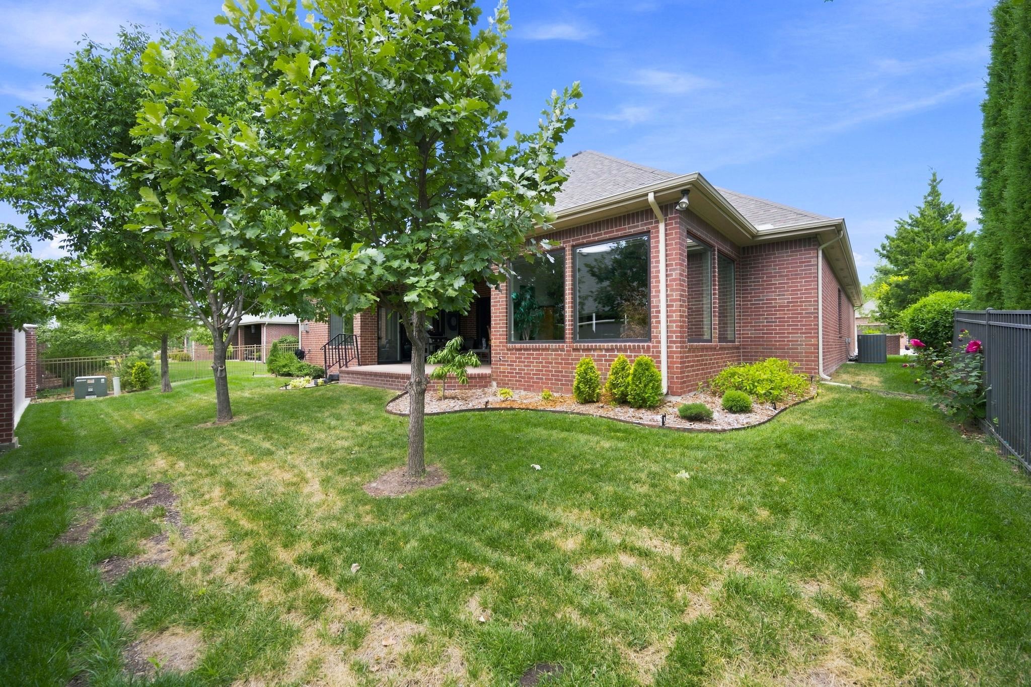 10213 E Summerfield Property Photo 35