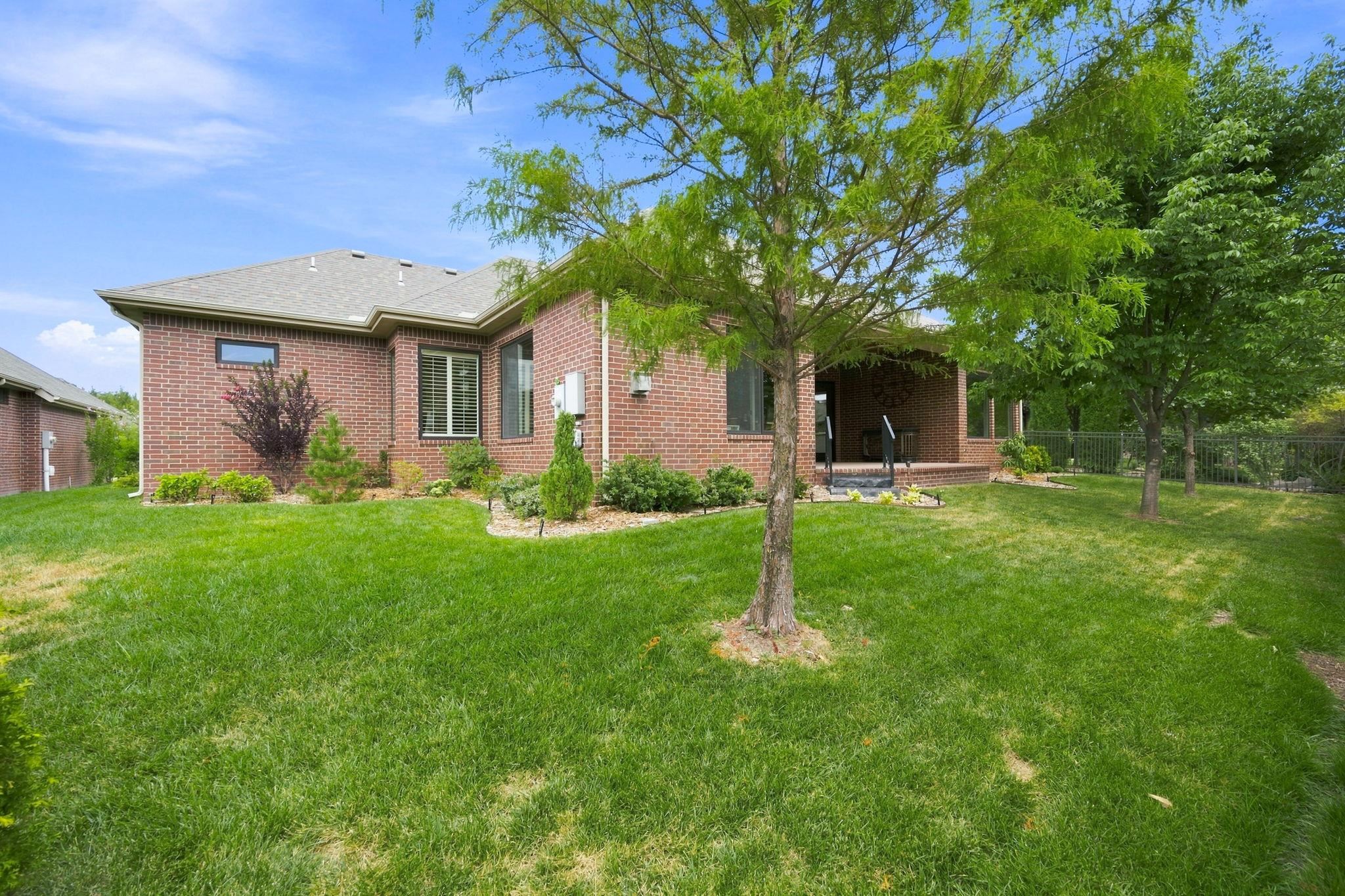 10213 E Summerfield Property Photo 36