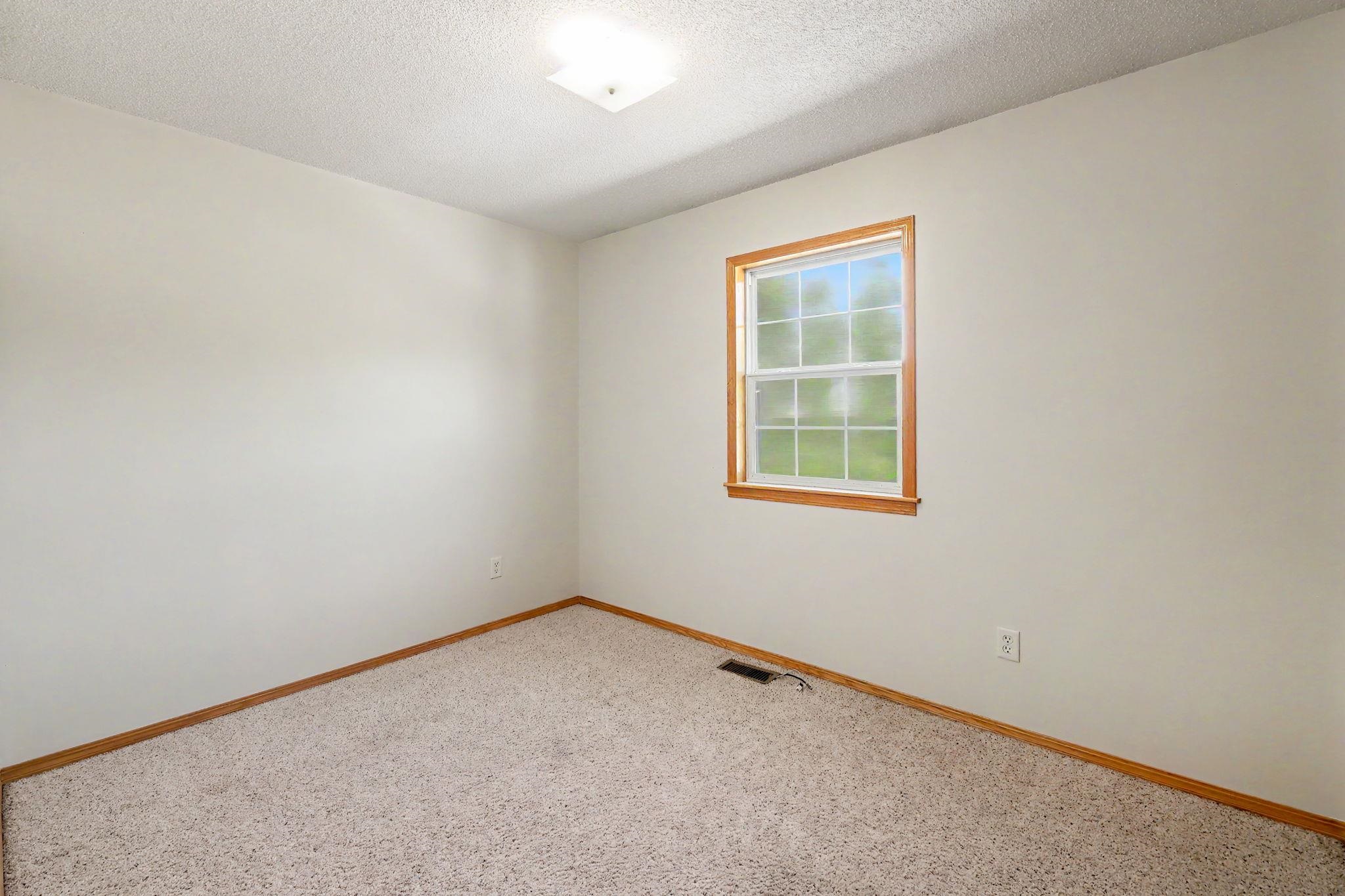 10114 W Jewell St Property Photo 15