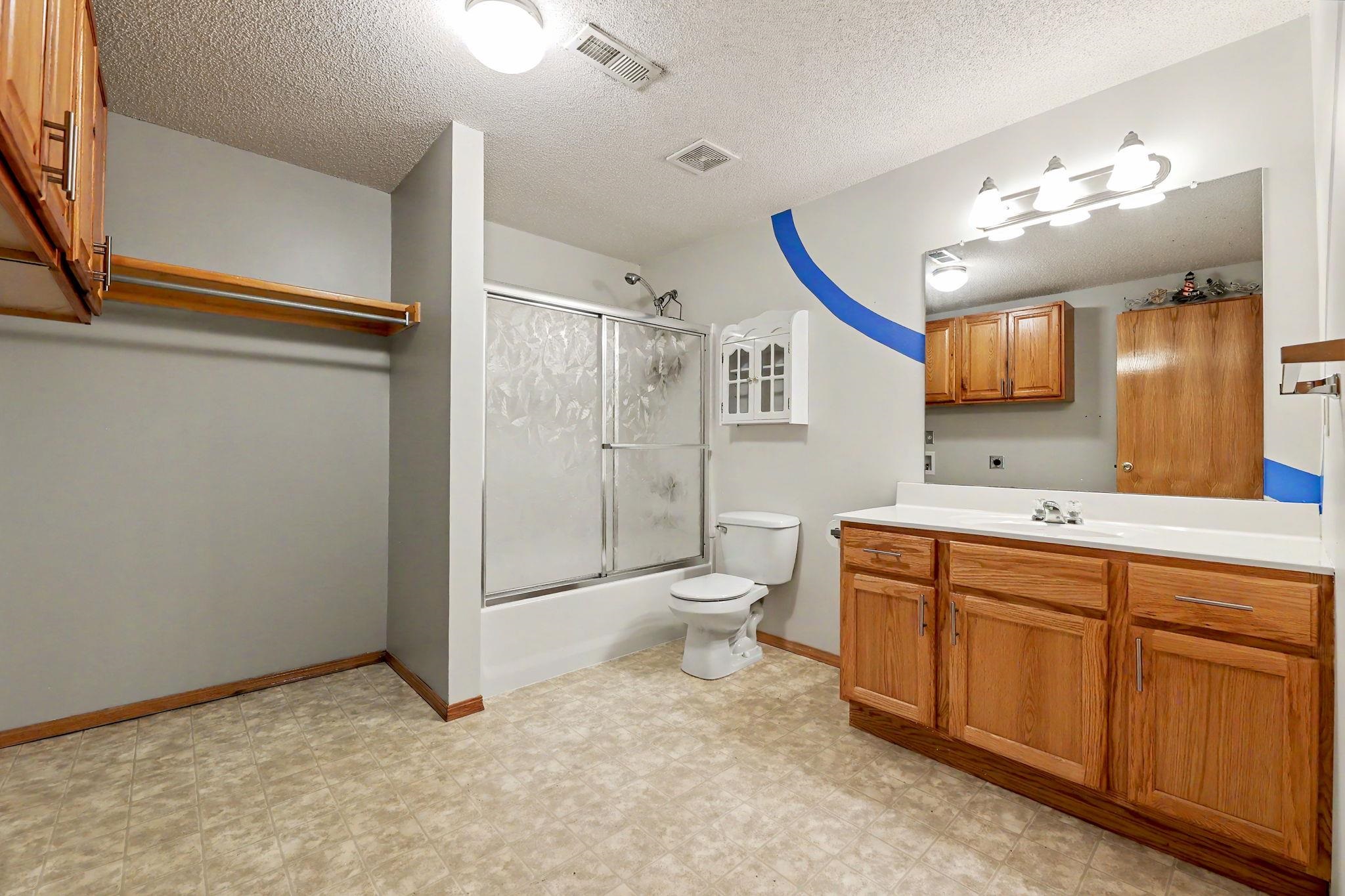 10114 W Jewell St Property Photo 25