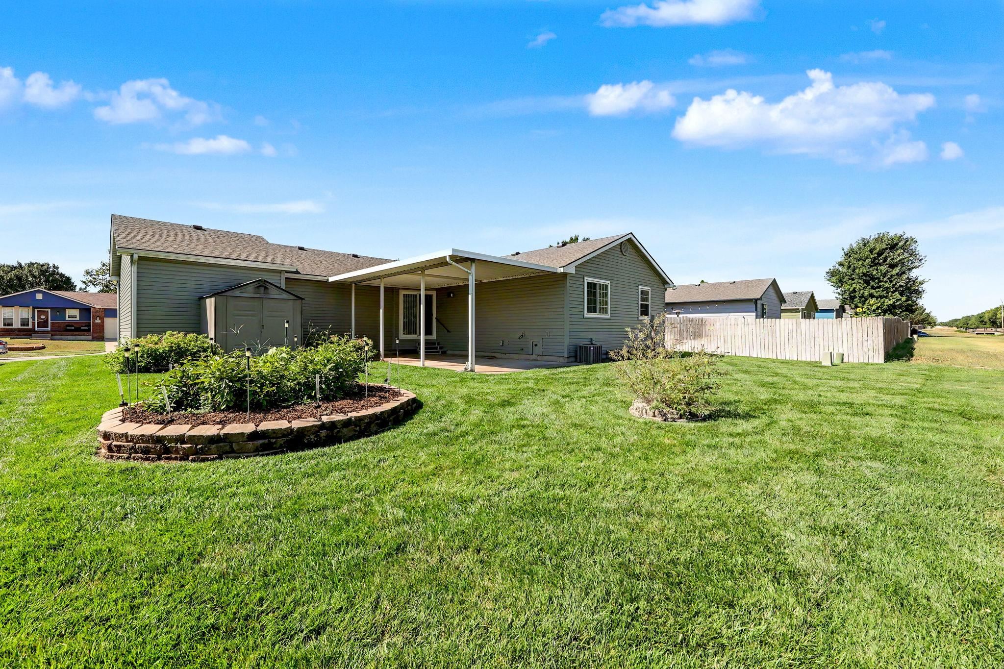 10114 W Jewell St Property Photo 32
